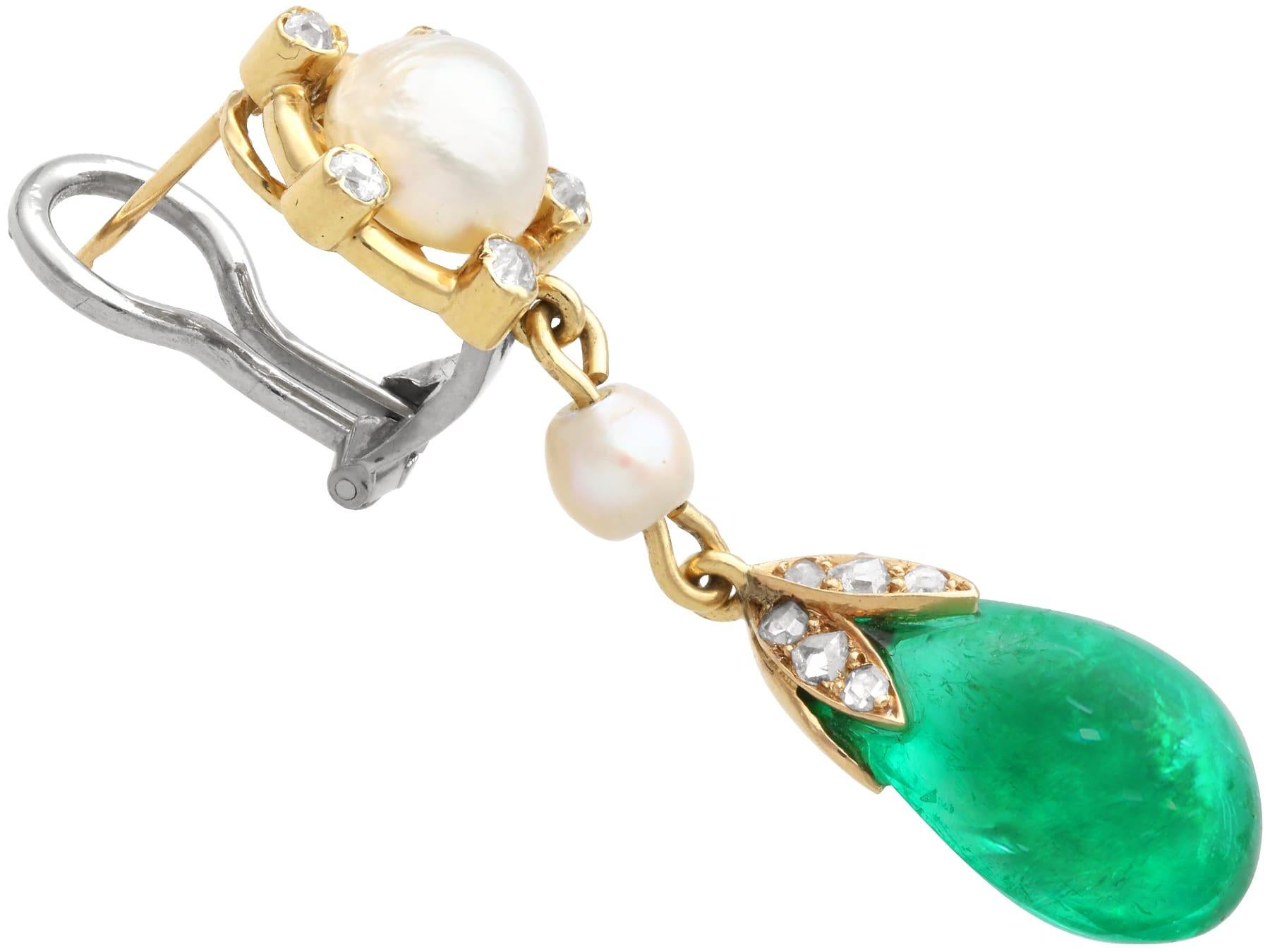 Colombian Emerald, Saltwater Pearl and Diamond 18k Yellow Gold Drop Earrings In Excellent Condition For Sale In Jesmond, Newcastle Upon Tyne