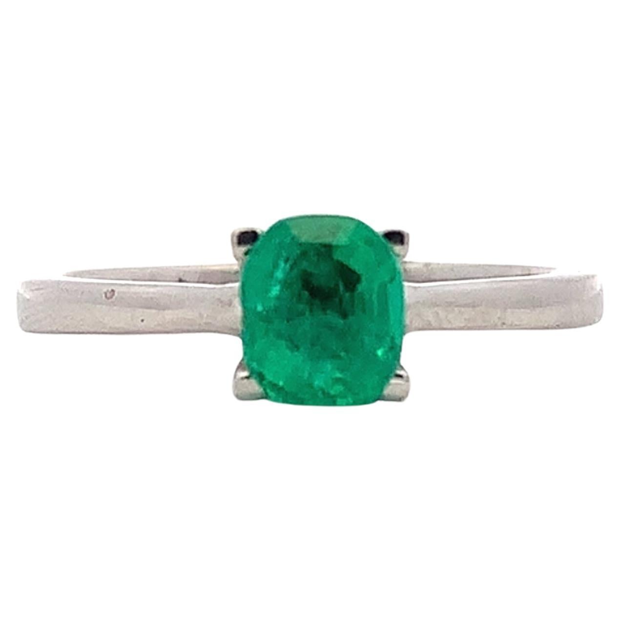 Anillo de compromiso solitario esmeralda colombiana oro blanco 18k