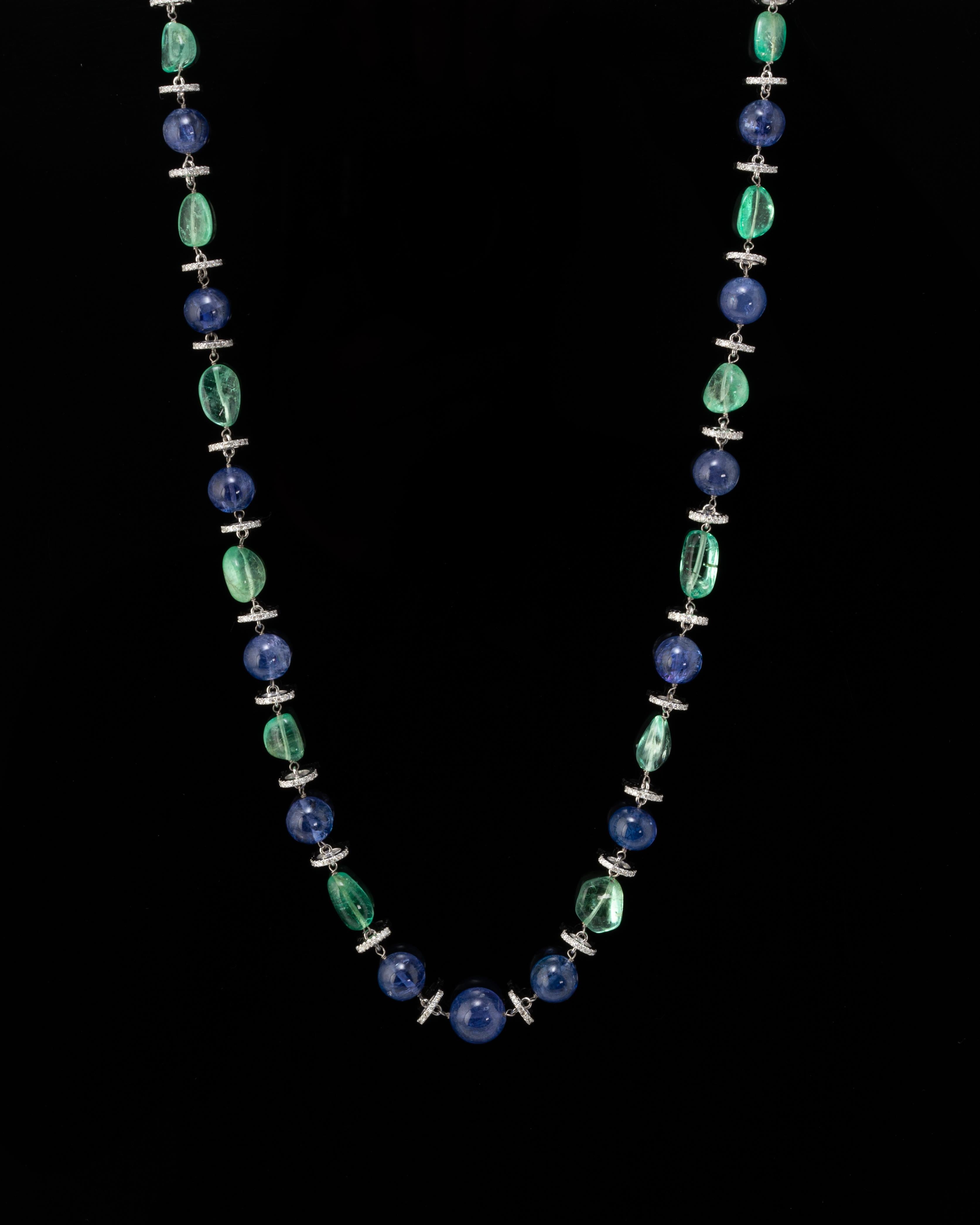 Kolumbianische Perlenkette mit Smaragd, Tansanit und Diamanten (Art déco) im Angebot