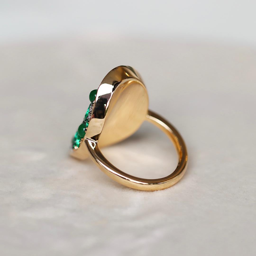 Kolumbianischer Smaragd Typ A Jadeit Diamant Pave-Ring 4