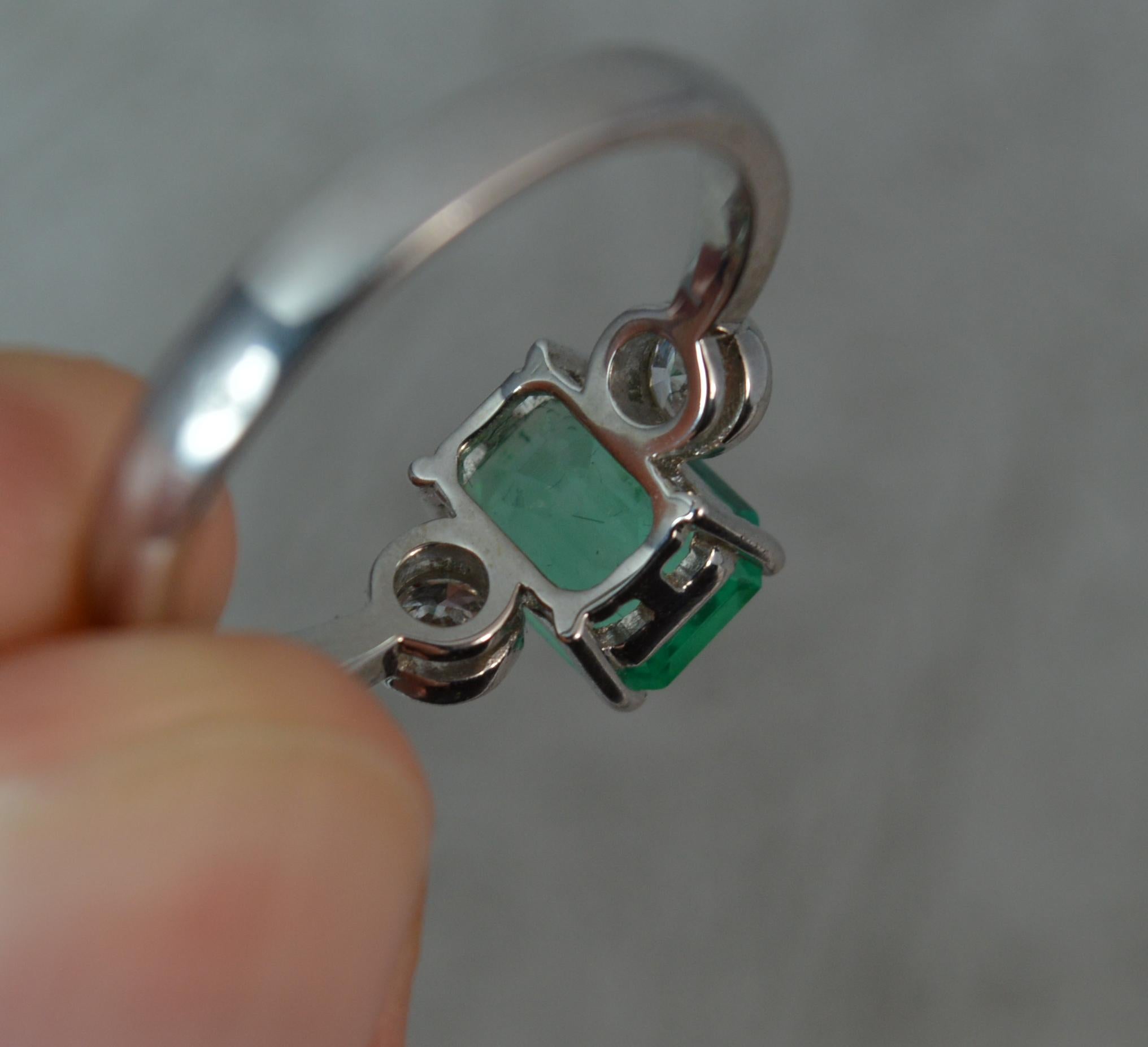 Art Deco Colombian Emerald VS Diamond 18 Carat White Gold Trilogy Ring