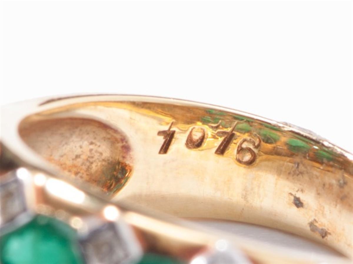 Anello con smeraldi e diamanti colombiani, oro 18 carati In condizioni Nuovo in vendita a Bad Kissingen, DE