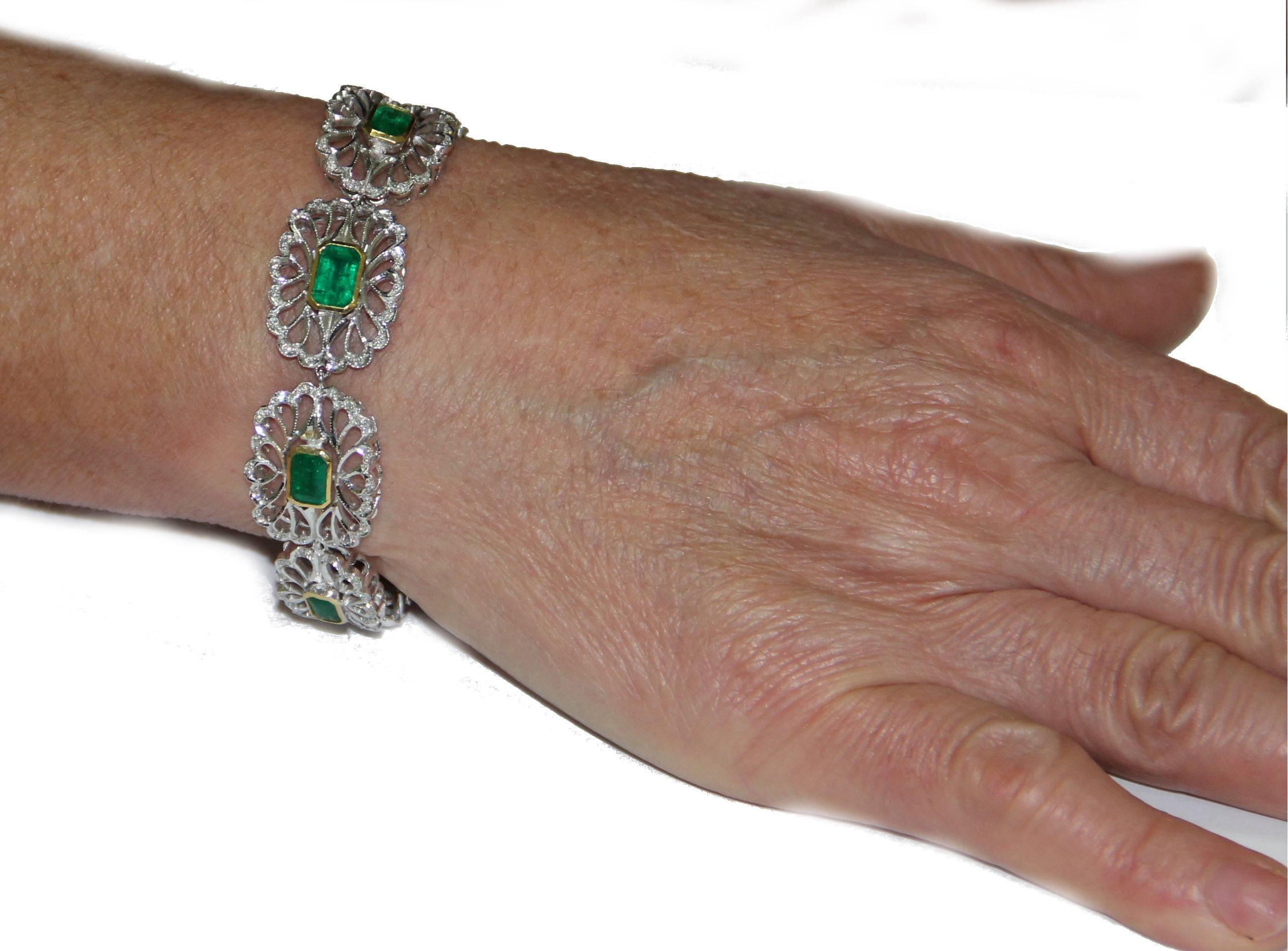 Colombian Emeralds 18 Karat White Gold Diamonds Cuff Bracelet 1