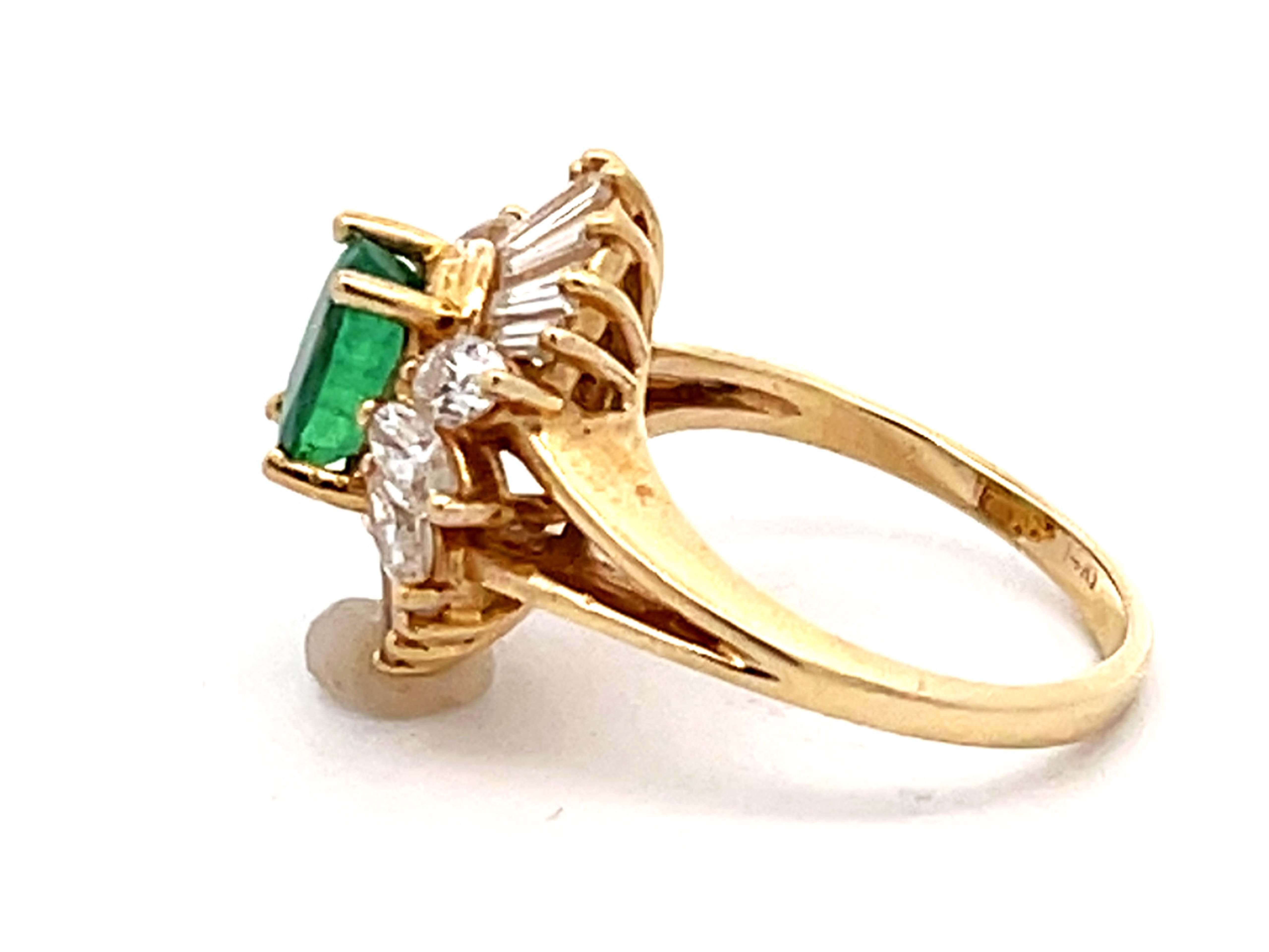 Women's Colombian Green Emerald Ballerina Diamond Ring in 14k Yellow Gold