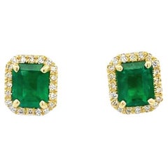 Colombian Green Emerald & Diamond Earrings 2.70CT D.50CT 18K Yellow Gold