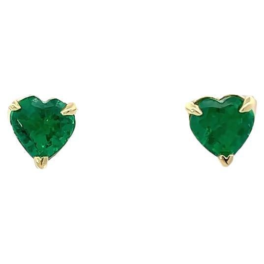  Colombian Green Emerald Heart Shape 1.44 CT in 18K Yellow Studs Earring