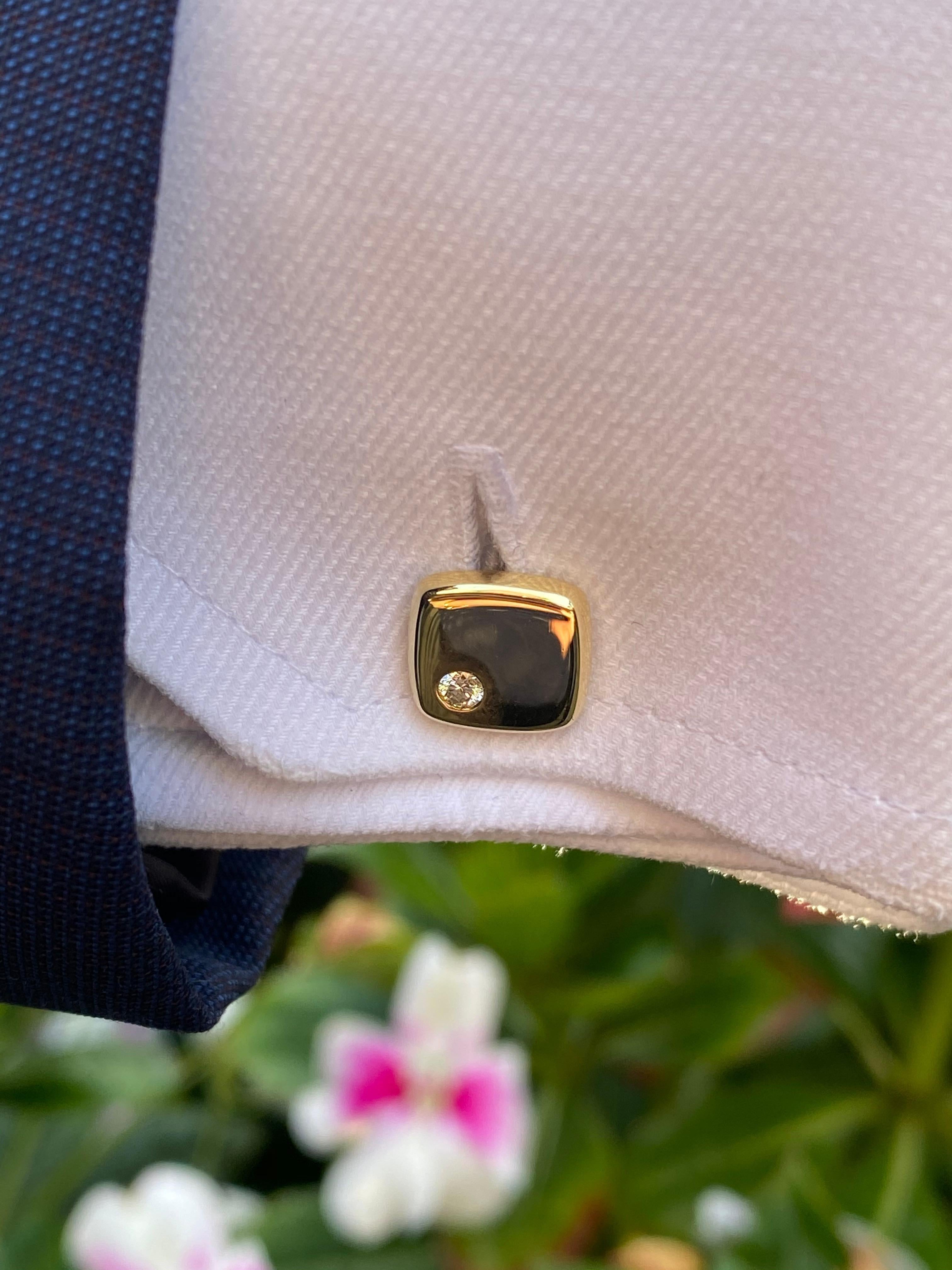 Artisan Colombian Muzo Trapiche and Diamond Cuff Links with 18 Karat Gold For Sale
