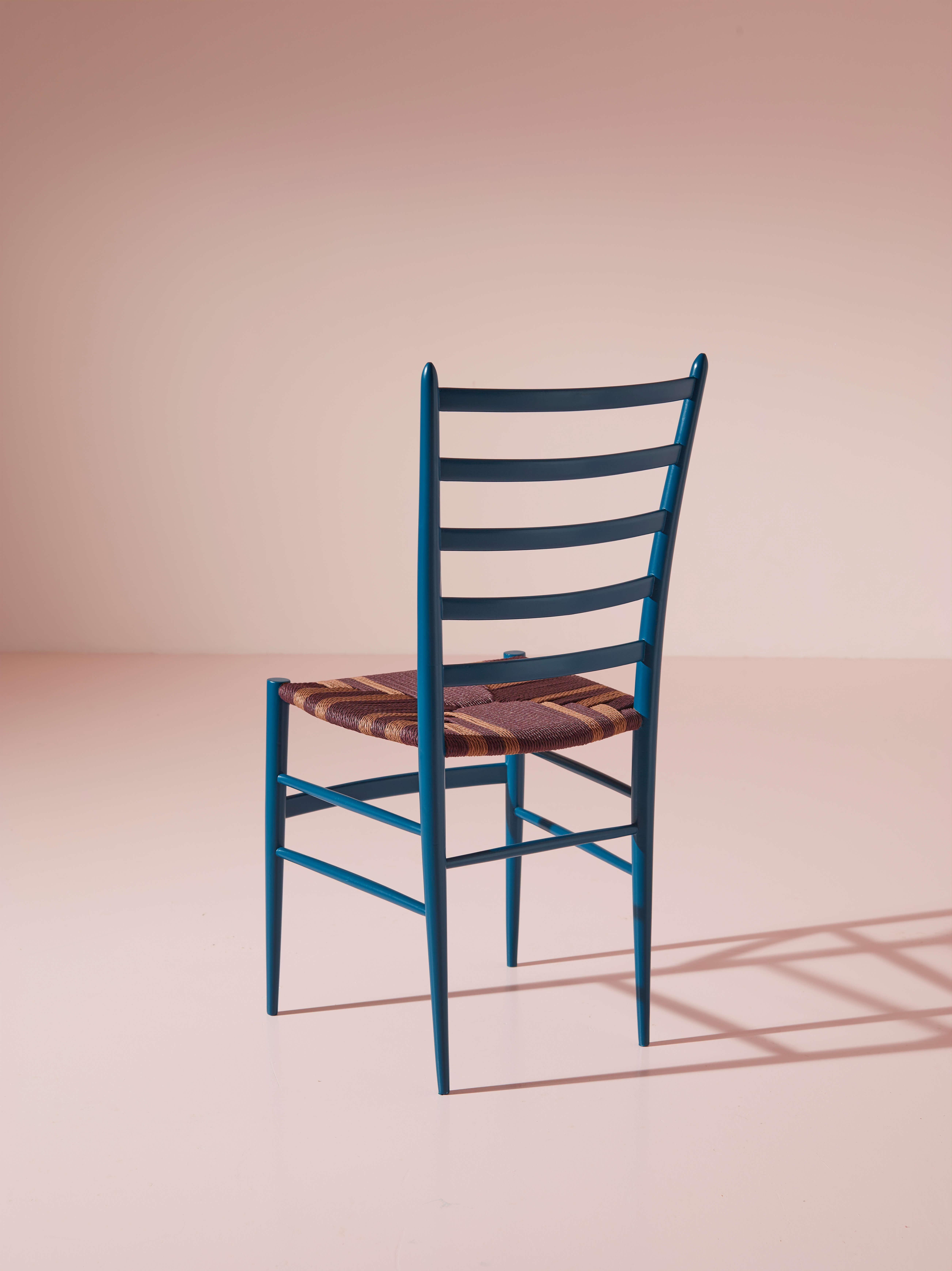 Ensemble de huit chaises « Cinque Stecche » de Colombo Sanguineti, Chiavari, Italie, années 1940 en vente 1