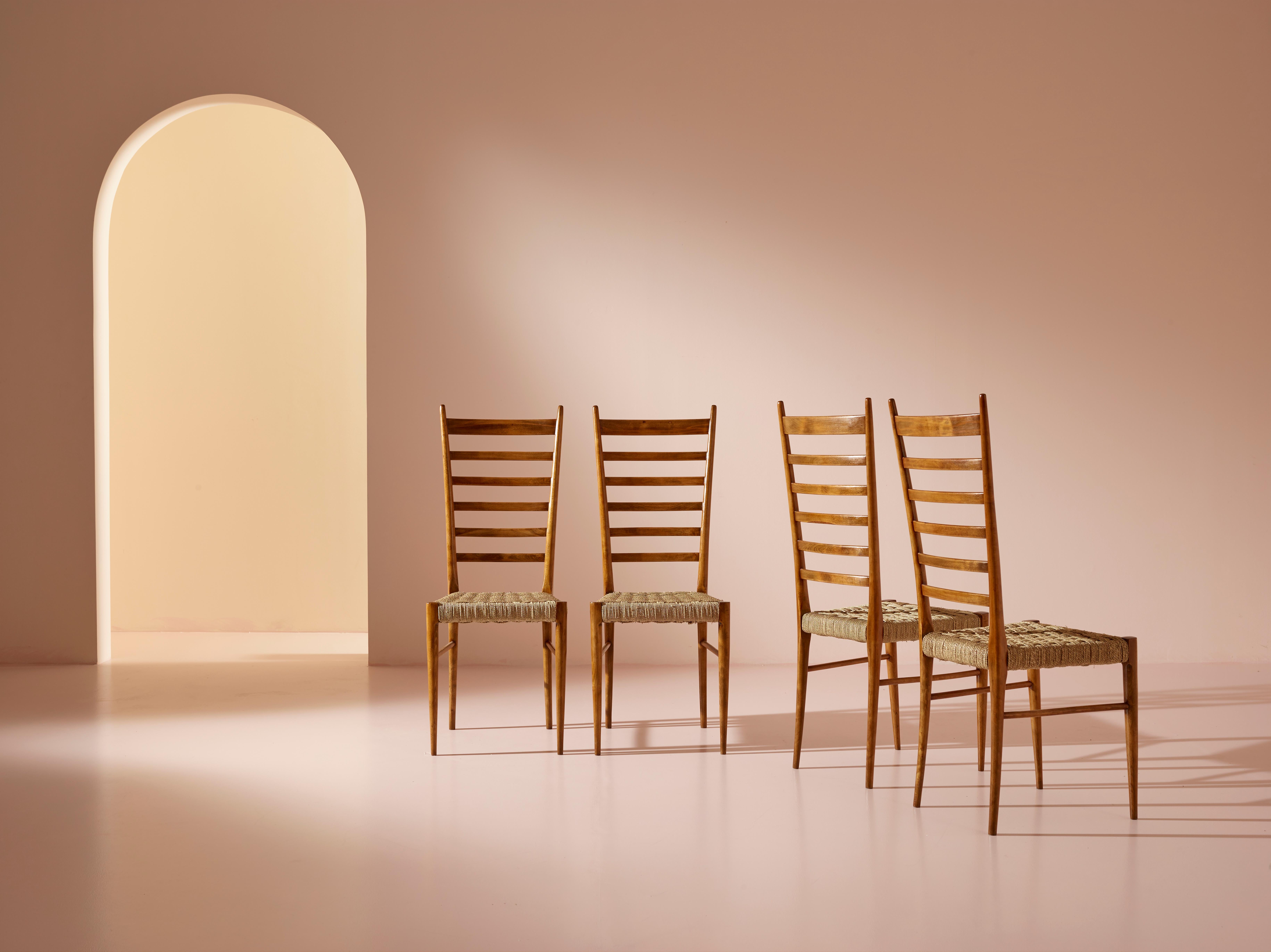 Colombo Sanguineti, ensemble de deux chaises ''Sei Stecche'', Chiavari, Italie, années 1950 en vente 2