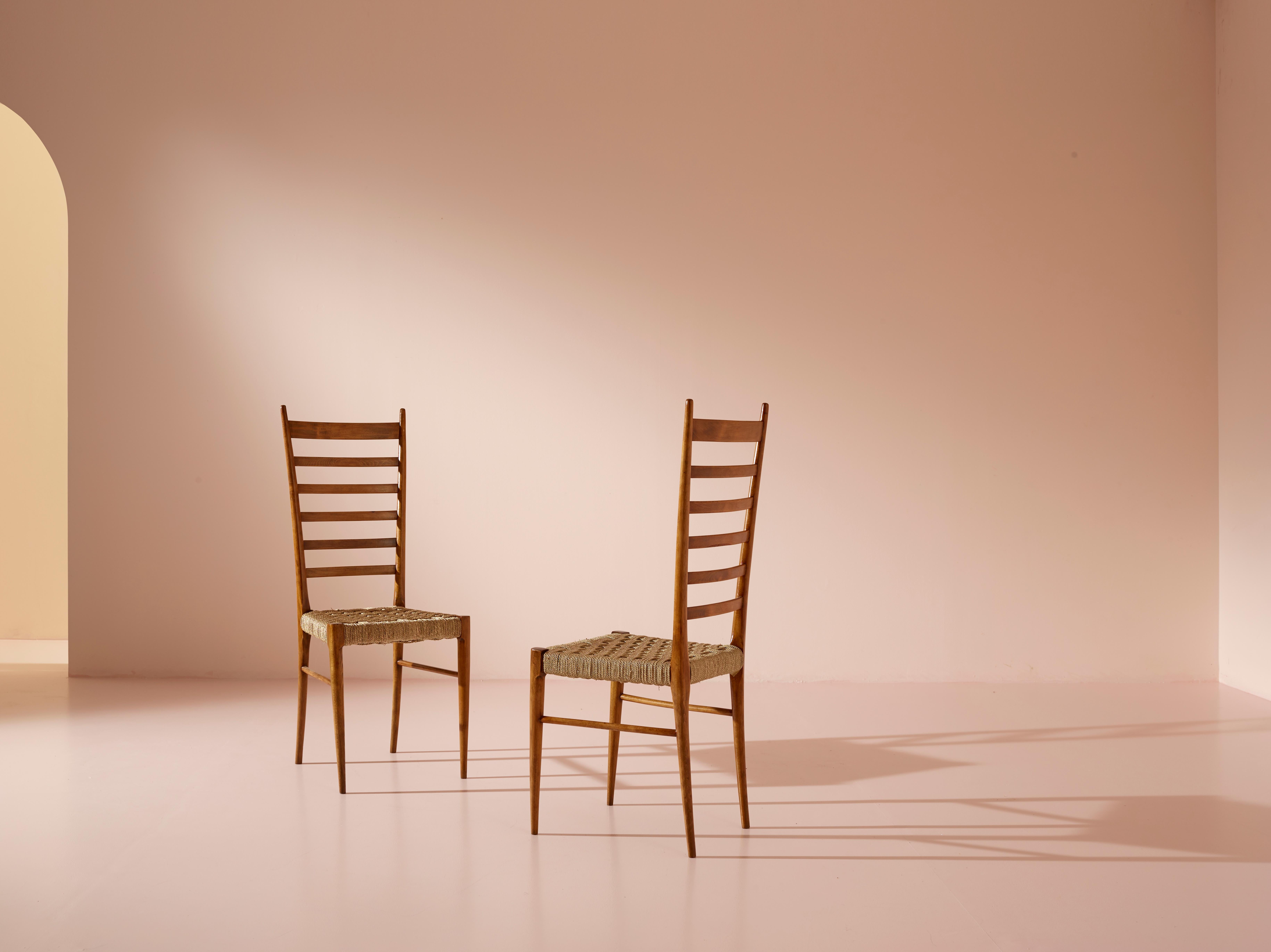 Colombo Sanguineti set of two ''Sei Stecche'' chairs, Chiavari, Italy, 1950s For Sale 3