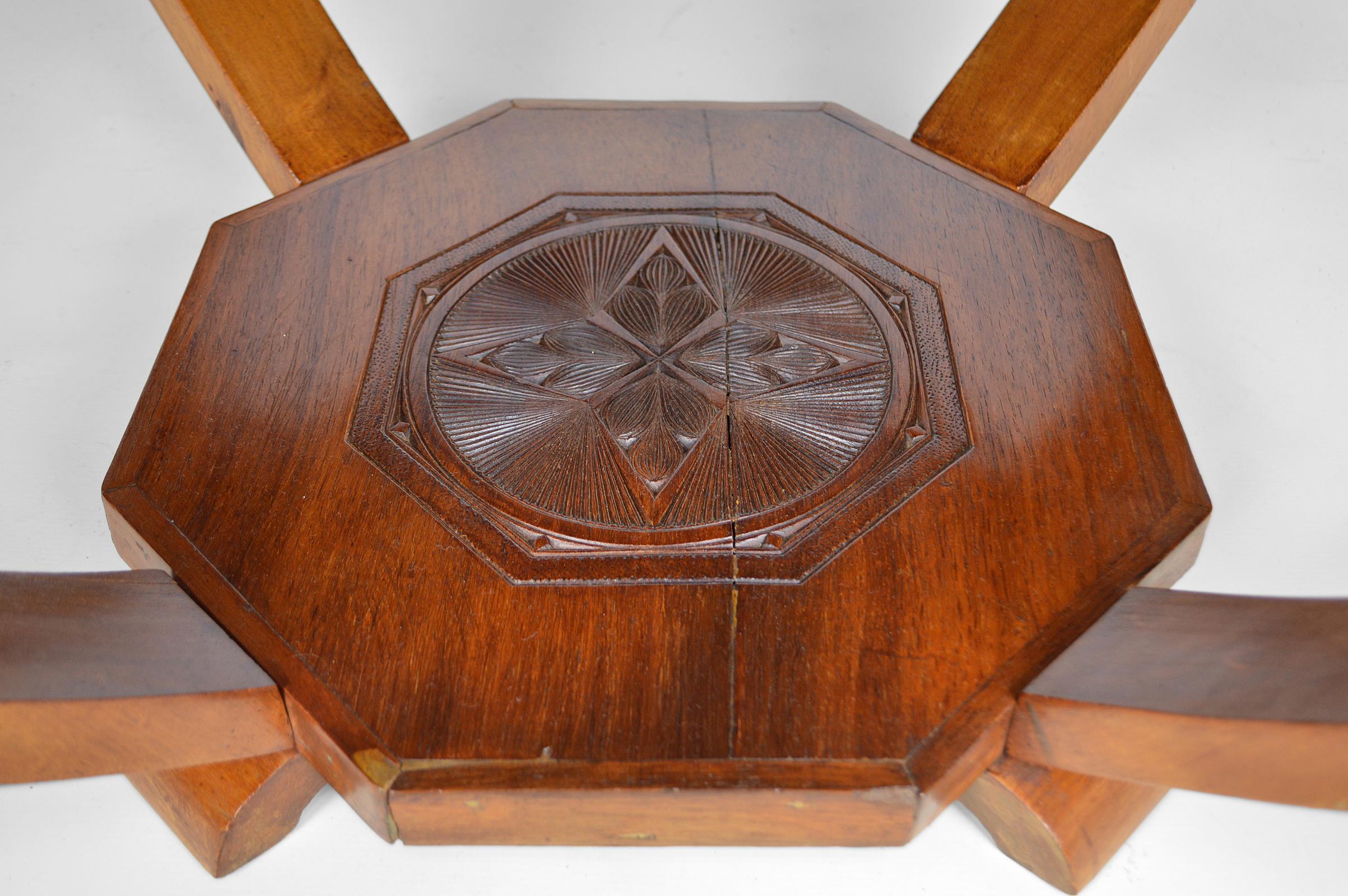 Colonial Art Deco Carved Coffee Table, circa 1930 For Sale 9