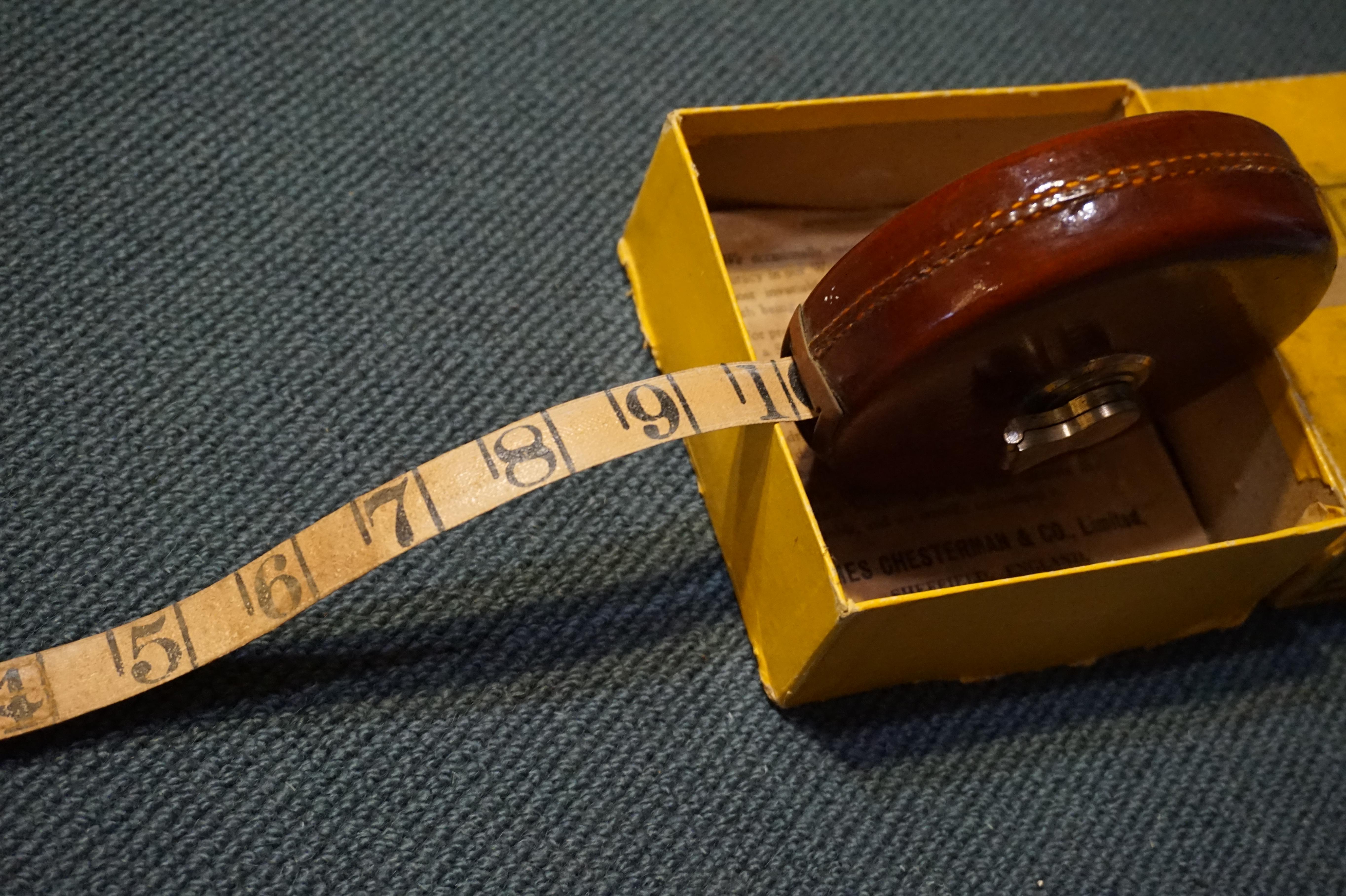 Colonial Chesterman's Leather Case Measuring Tape London in Original Box 3