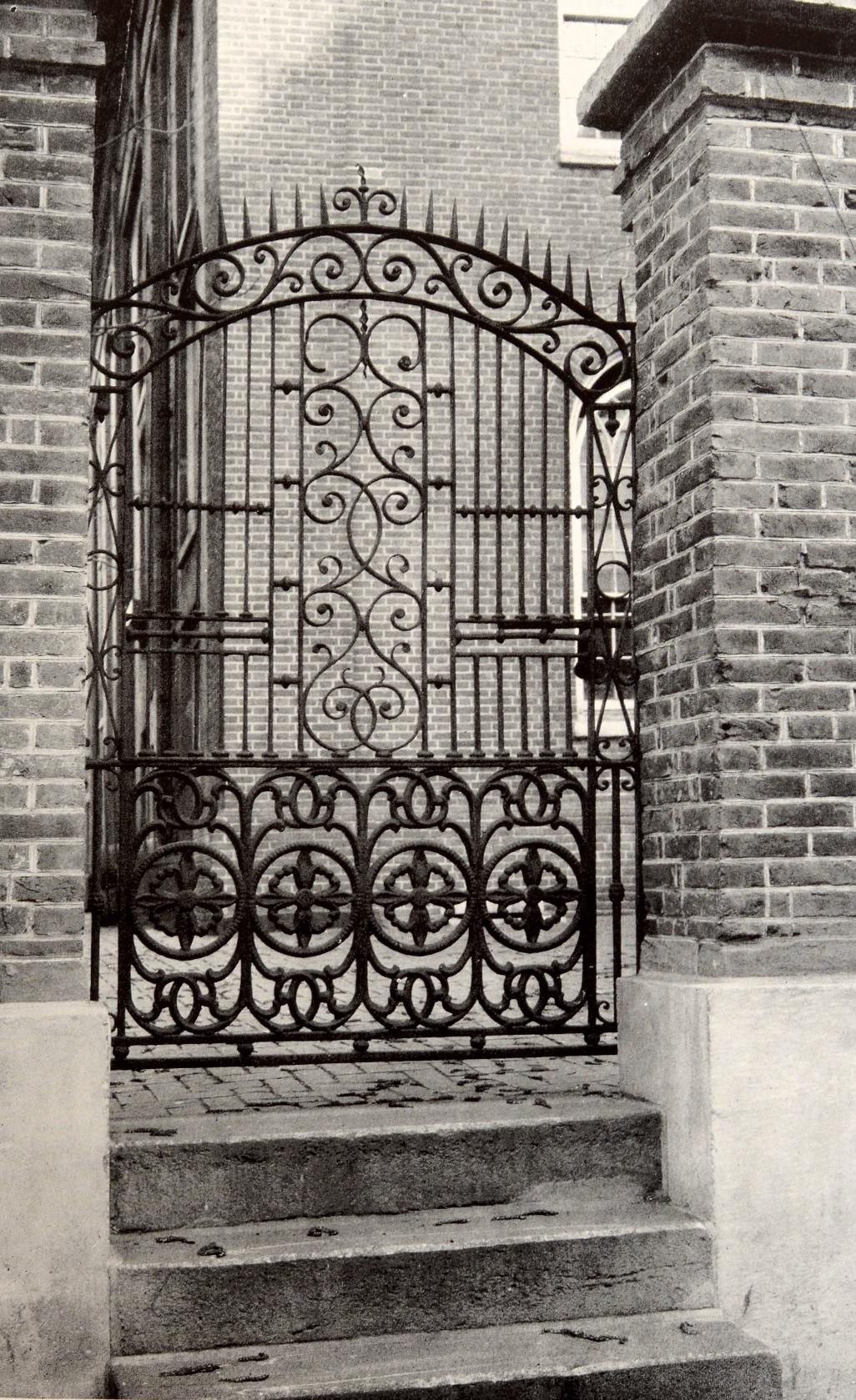 Colonial Ironwork in Old Philadelphia The Craftsmanship of the Early Days For Sale 2
