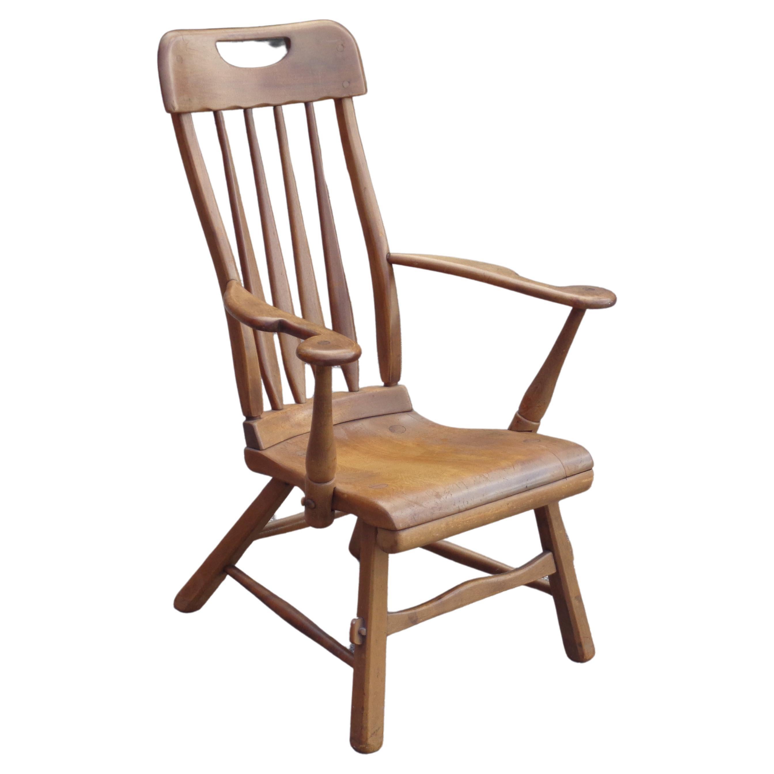 Américain Fauteuil à haut dossier Herman de Vries, Sikes Furniture, années 1930 en vente