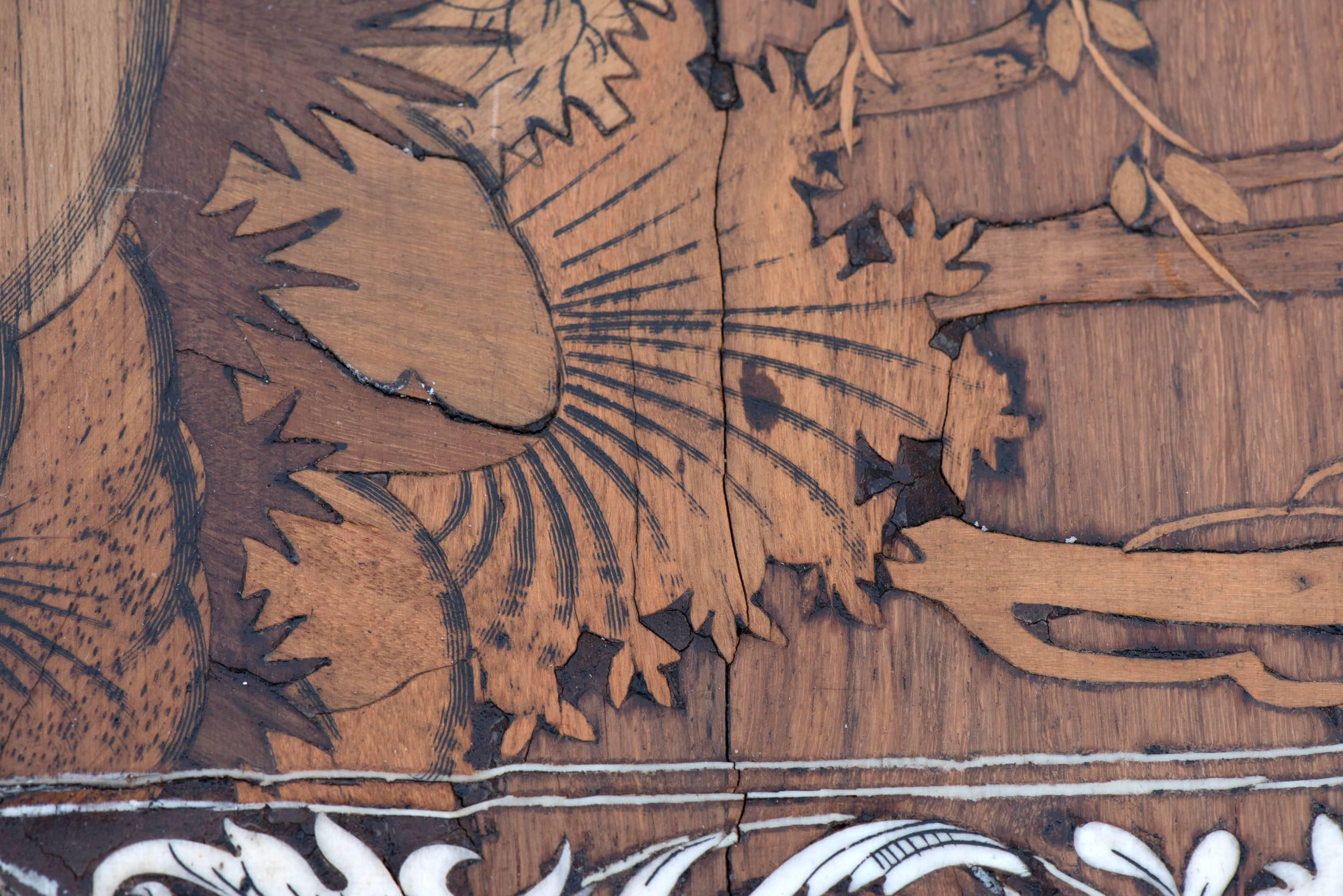 Late 19th Century Colonial Rosewood Coffee Table with Marquetry Inlay, Anglo Indian, circa 1870 For Sale