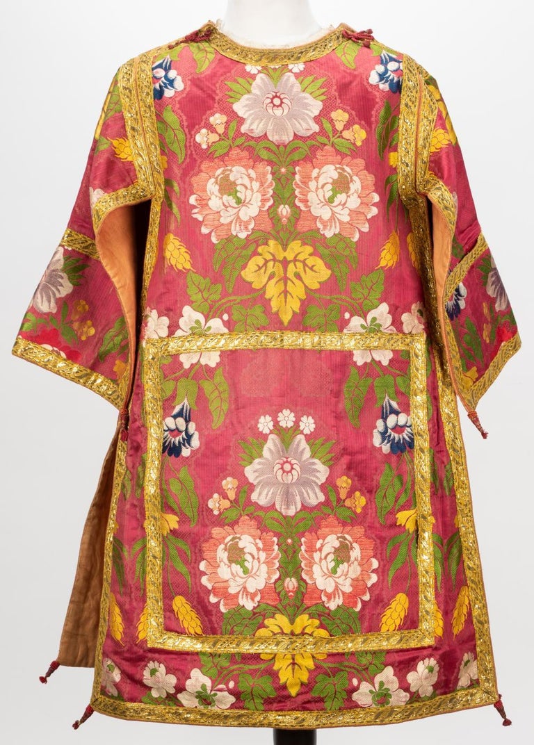 Colonial Spanish Silk Religious Dalmatic Robe Chasuble For Sale at 1stDibs