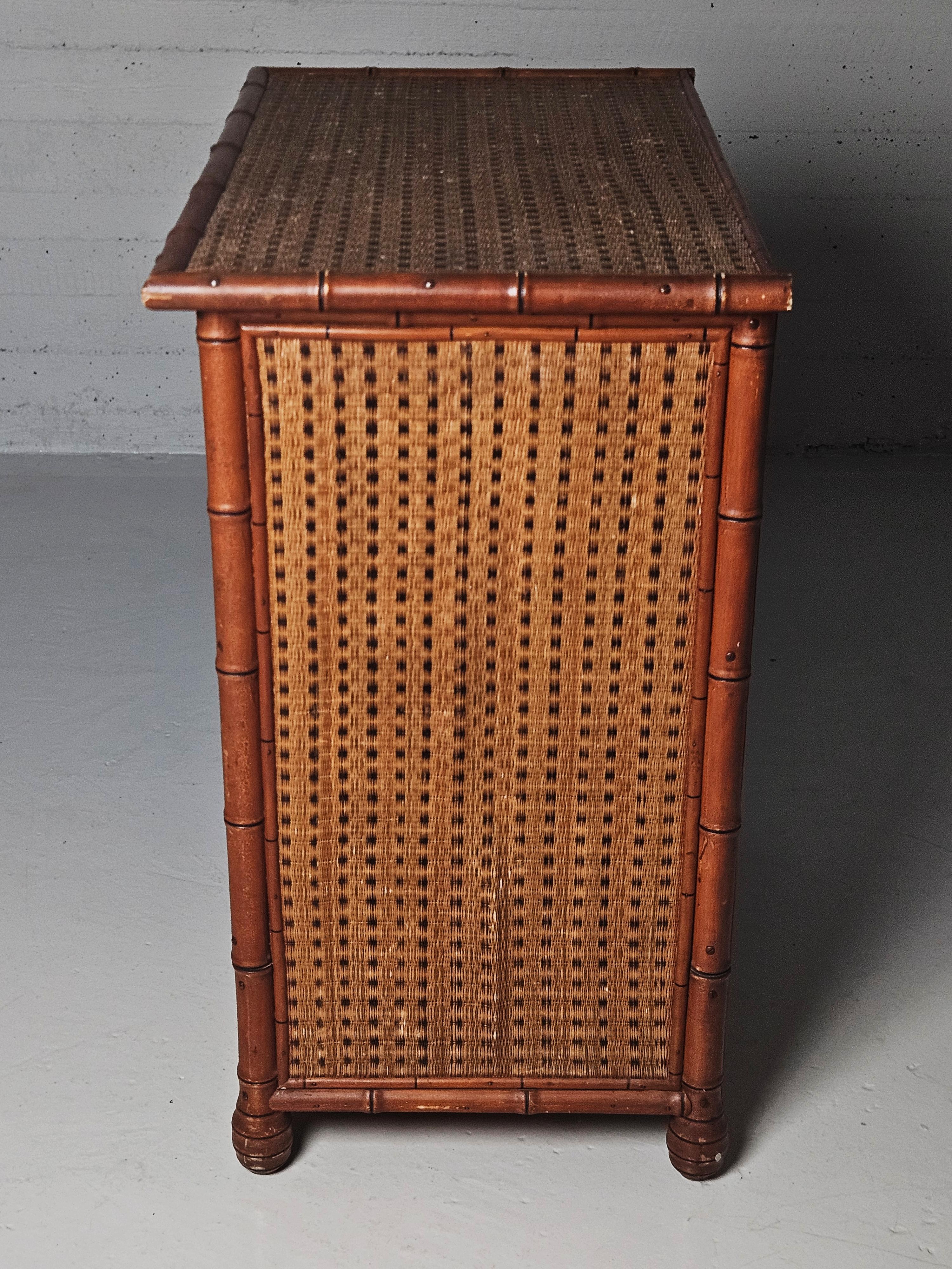 Kommode im Kolonialstil Modell 500 von Bodafors, Schweden, 1890er Jahre (Stroh) im Angebot
