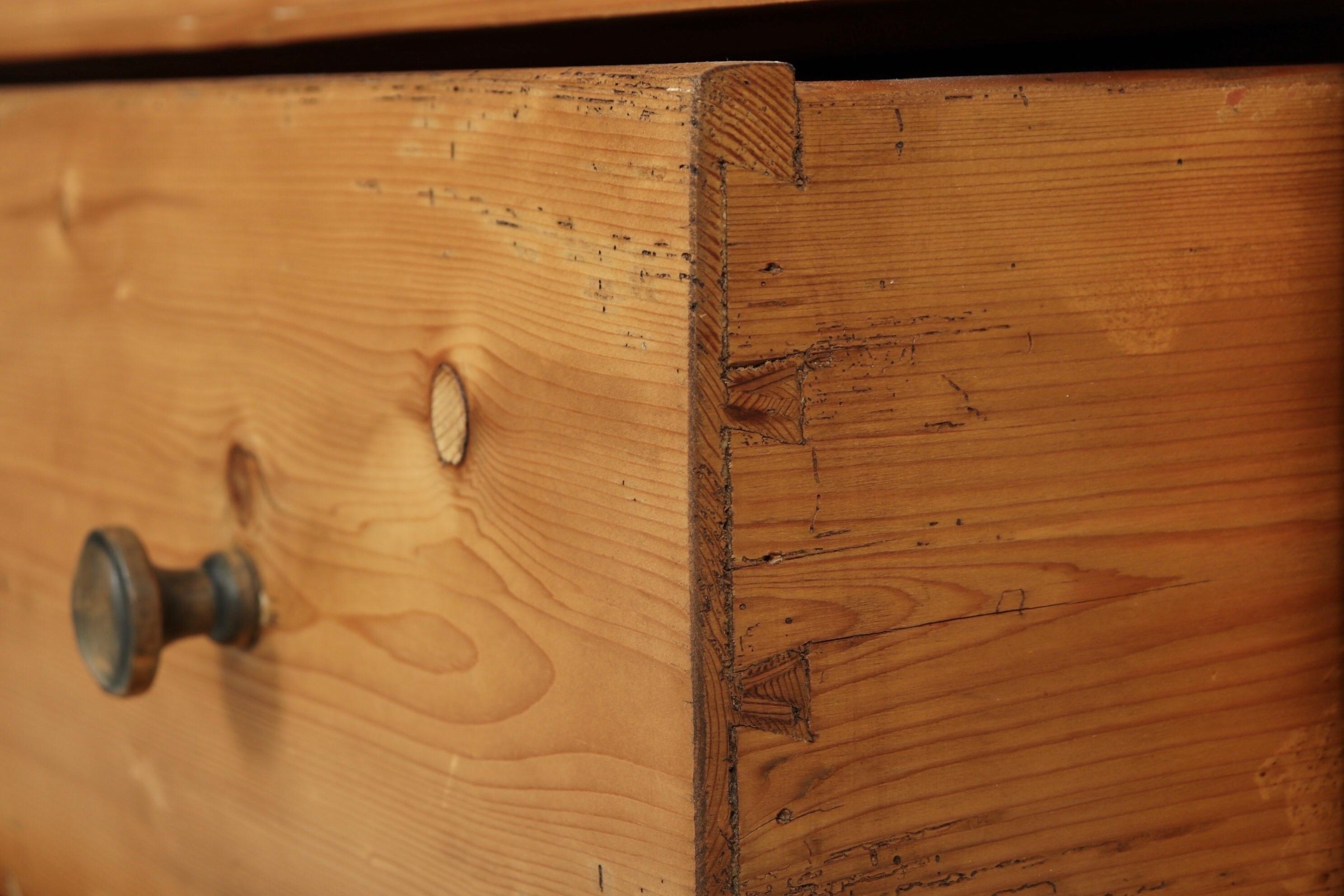 knotty pine chest of drawers