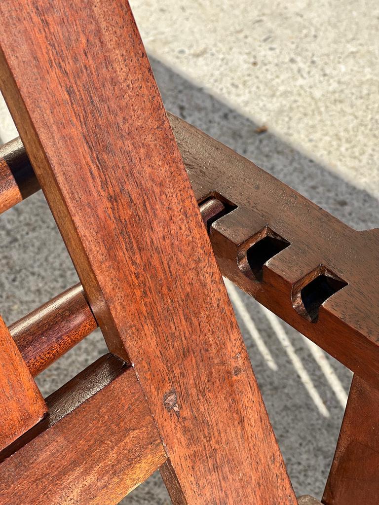 Fauteuil de jardin de style colonial en teck, 1950 Bon état à Saint Rémy de Provence, FR