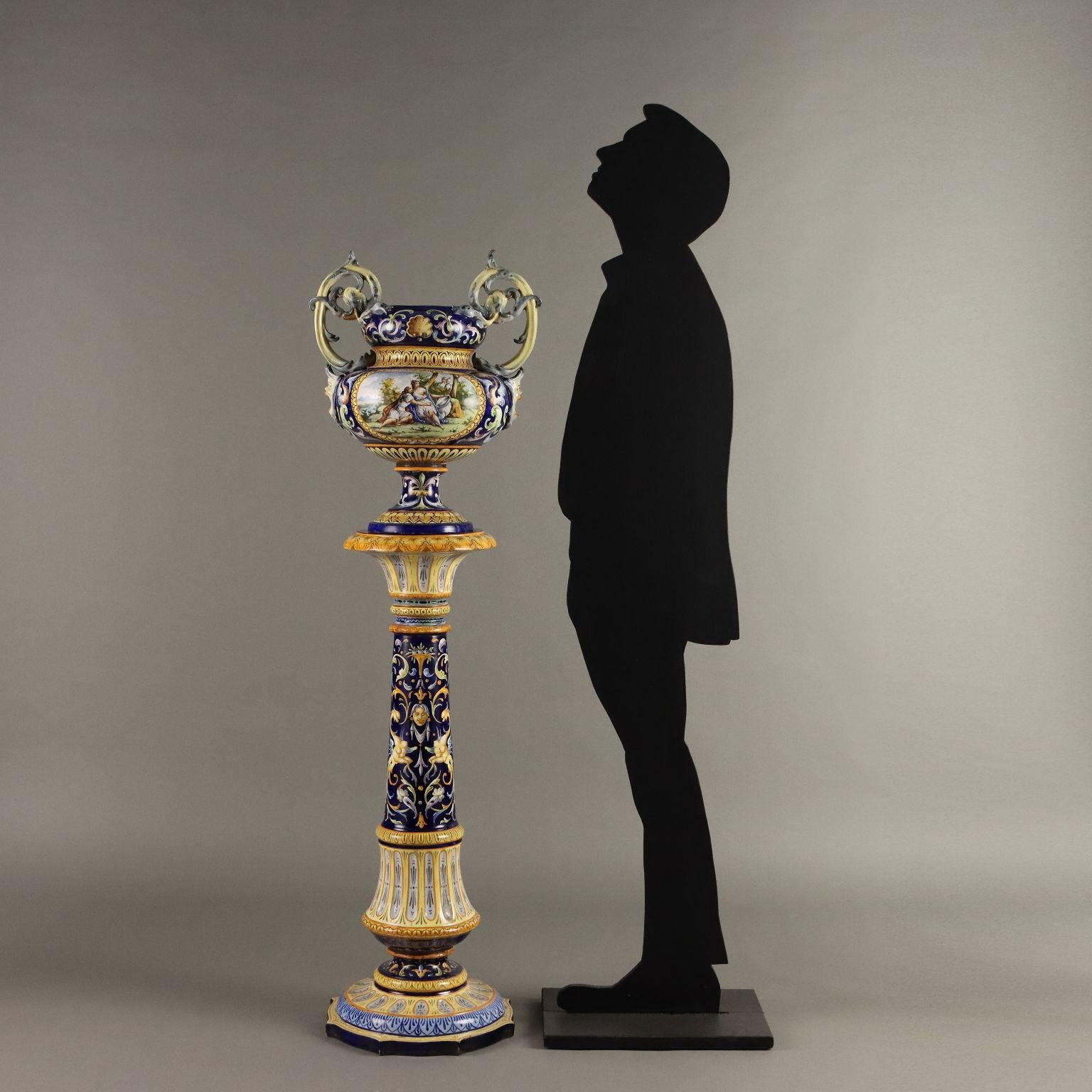 Other Neo-Renaissance Maiolica Column with Vase Italy Last Quarter 19th century For Sale