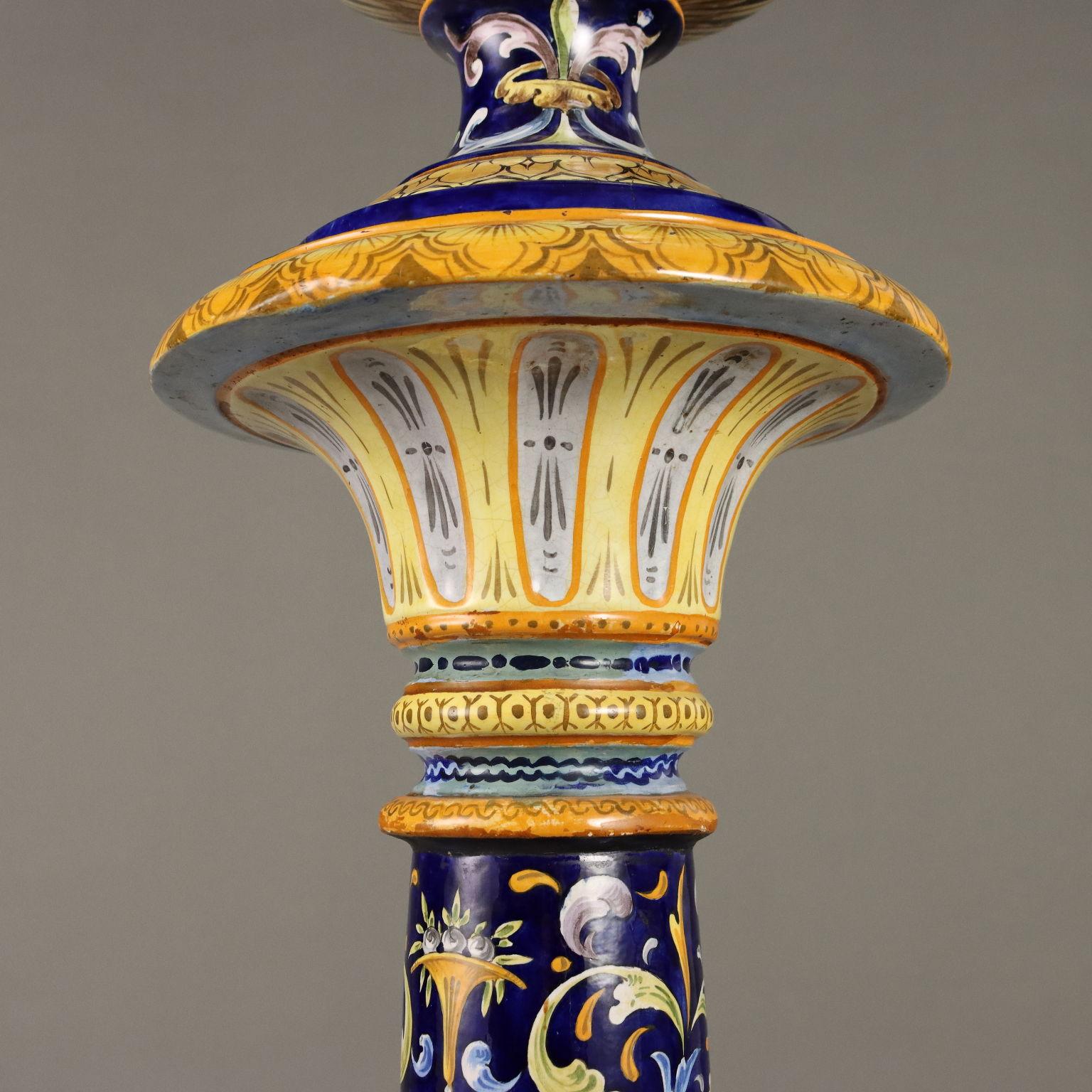 Neo-Renaissance Maiolica Column with Vase Italy Last Quarter 19th century For Sale 2