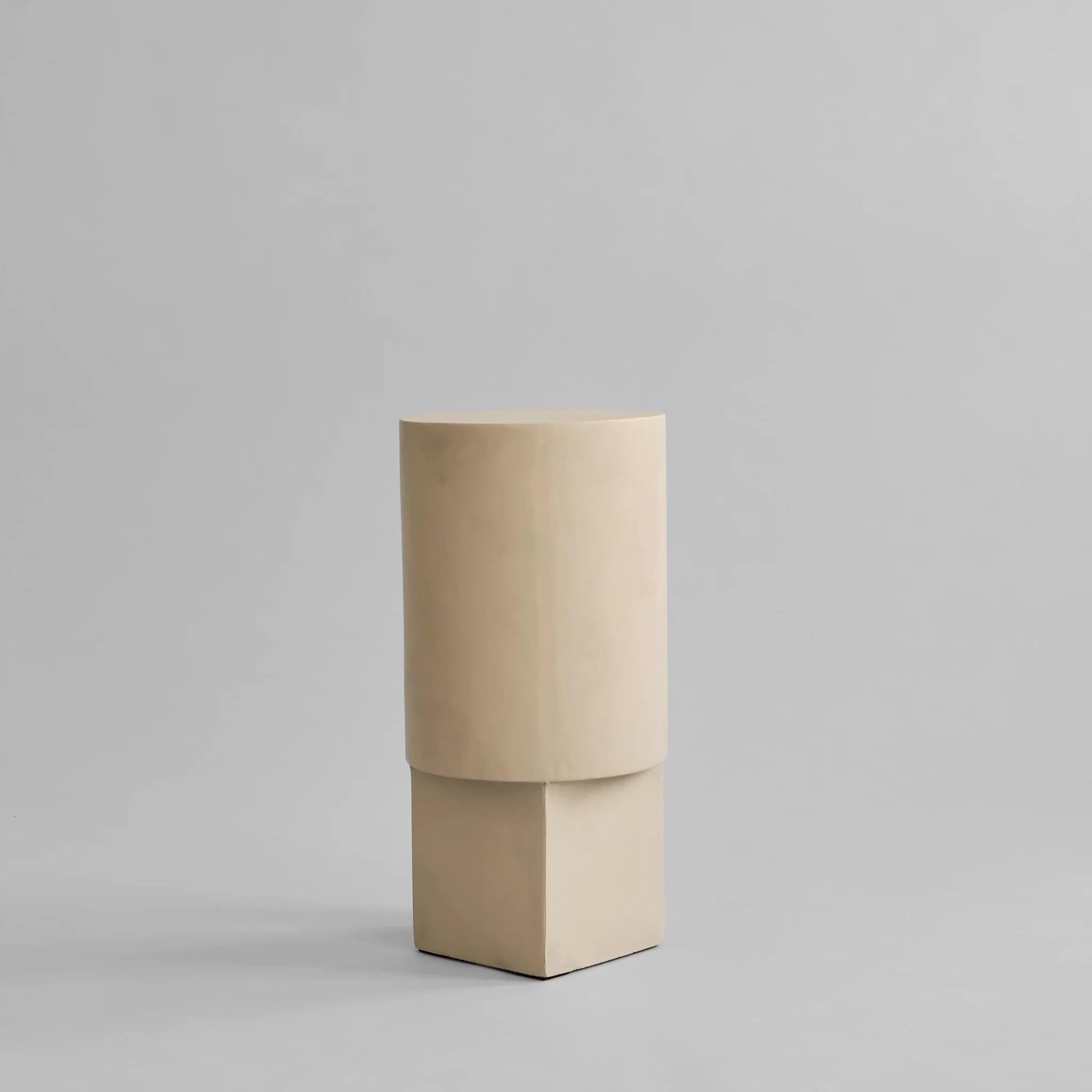 Modern Colonne, Column Table in Fibre and Concrete, Contemporary Work. For Sale