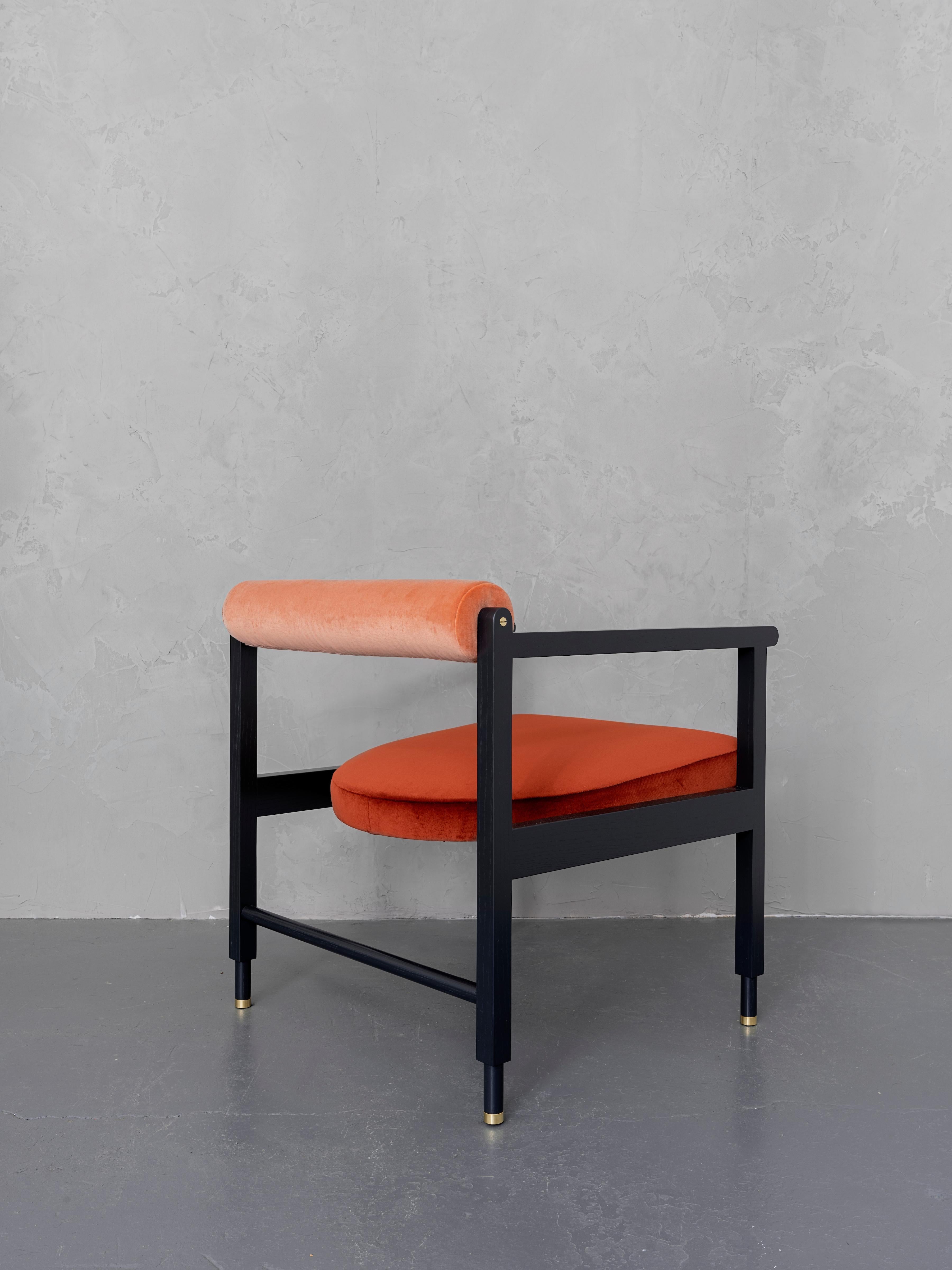 Farbblockierter St. Charles-Sessel von VOLK (Moderne) im Angebot