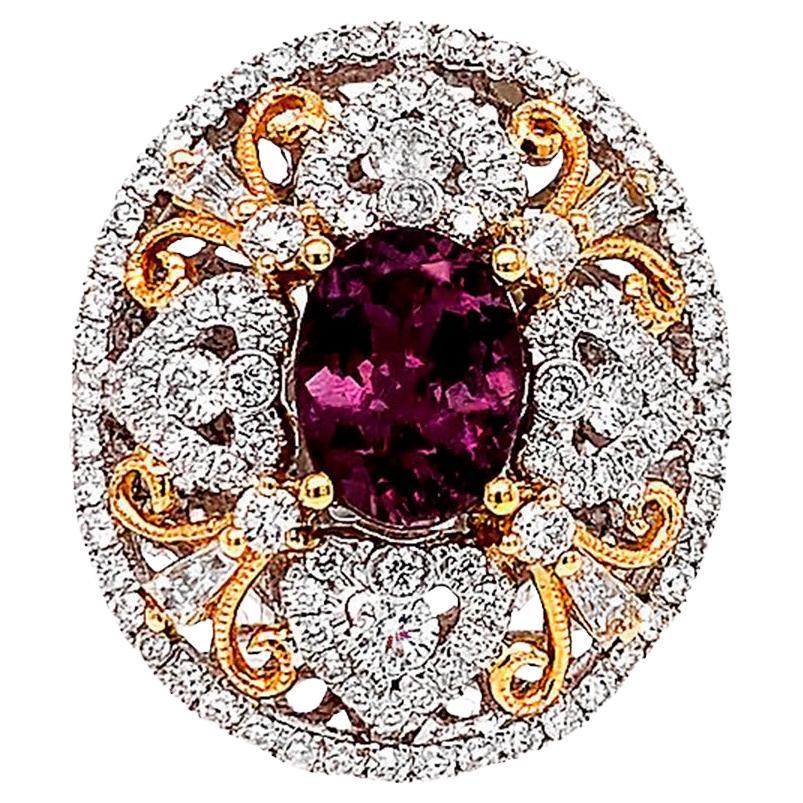 Color Change Garnet Ring With Diamonds 3.13 Carats 18K Gold