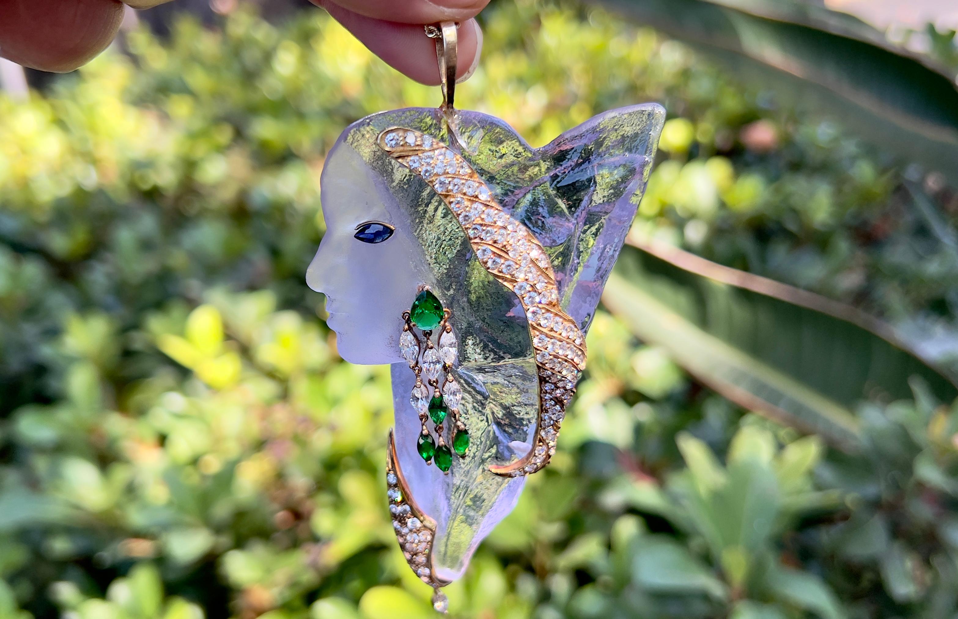 Color Change Hand-Carved by Suzanne 'Regan' Pascal Pendant with Diamonds In Excellent Condition For Sale In Carlsbad, CA