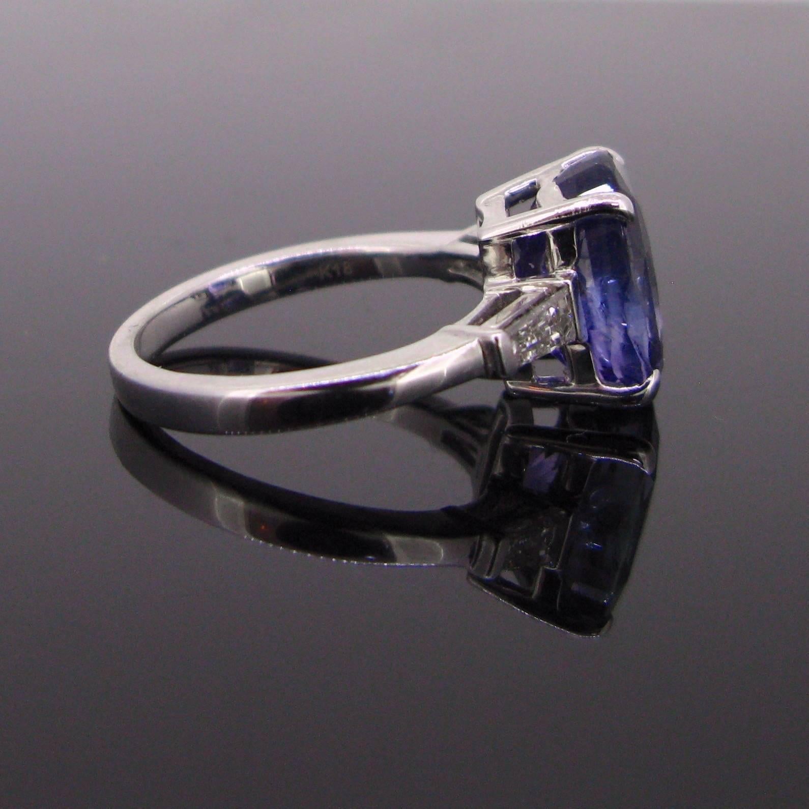 Modern Color Change Sapphire and Tappers Diamonds White Gold Band Ring