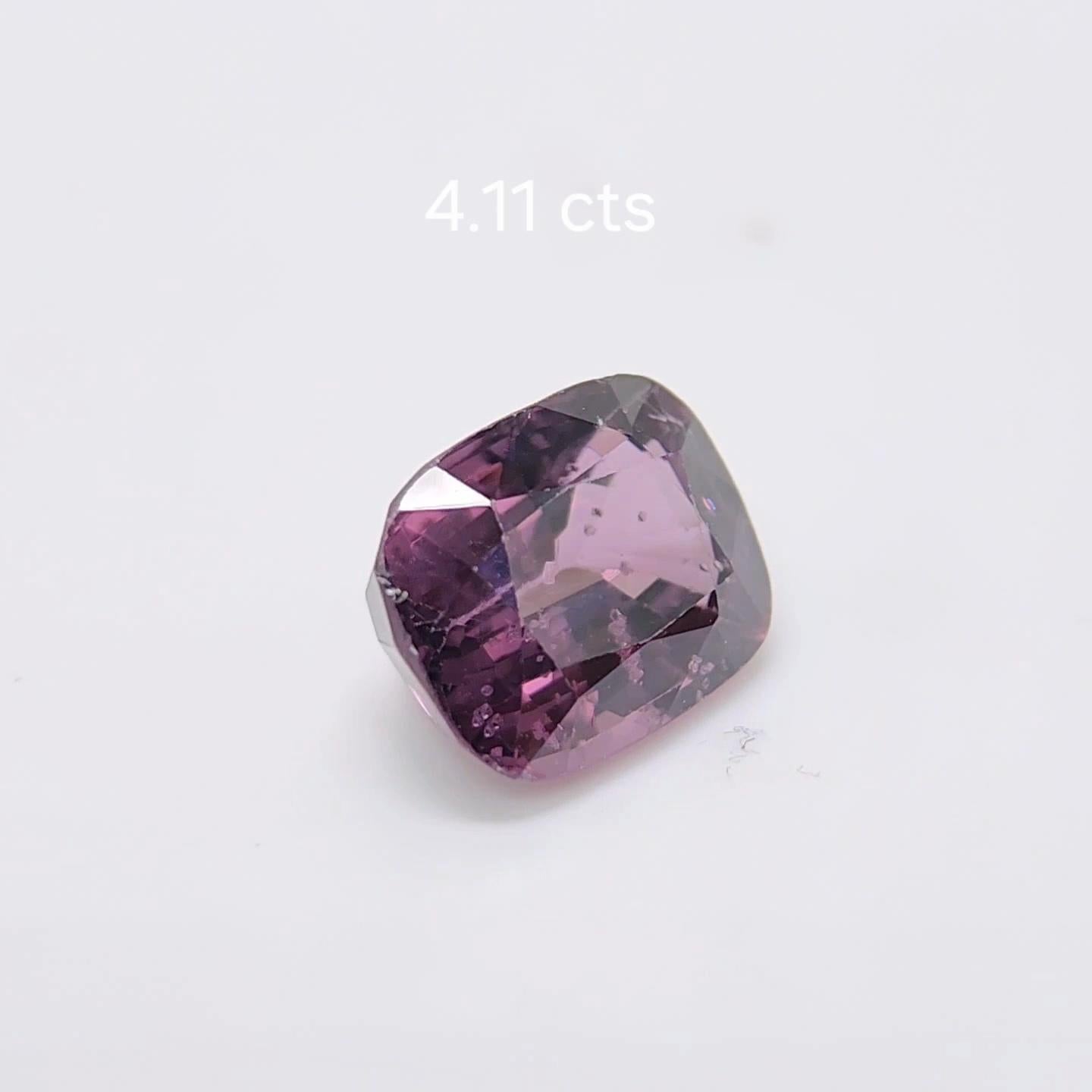Spinello a viraggio di colore 4.11 carati. In condizioni Nuovo in vendita a Brooklyn, NY