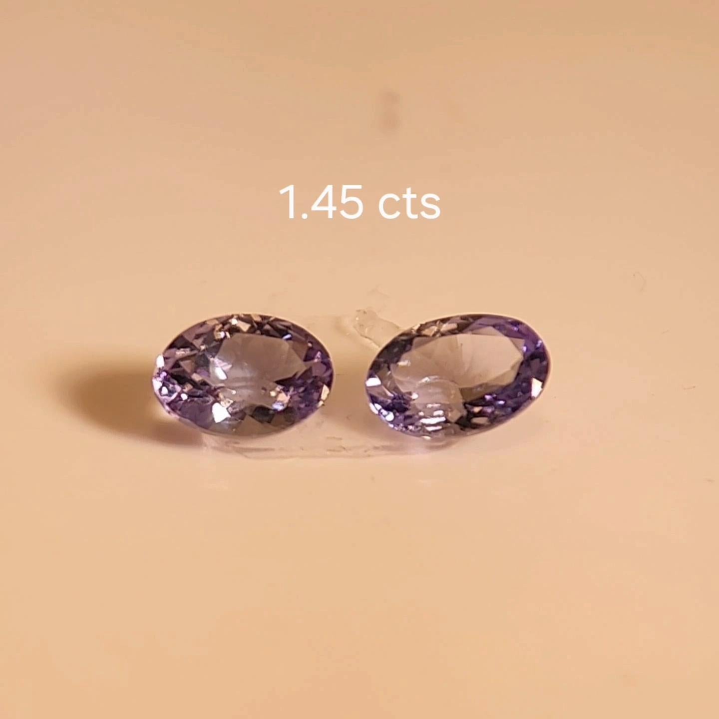 Farbwechsel Spinell PAAR 1,45 ct. im Angebot 8