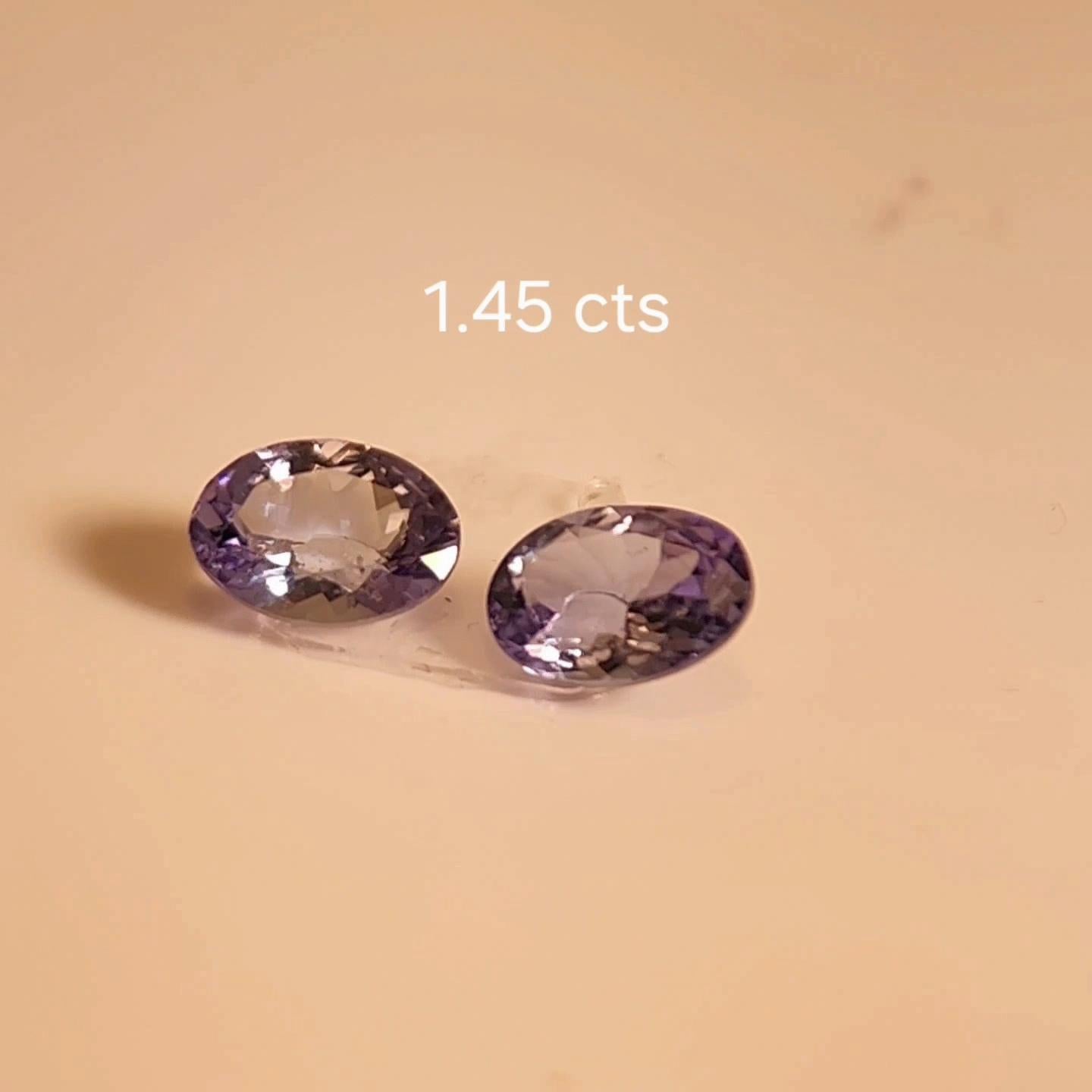 Farbwechsel Spinell PAAR 1,45 ct. im Angebot 14