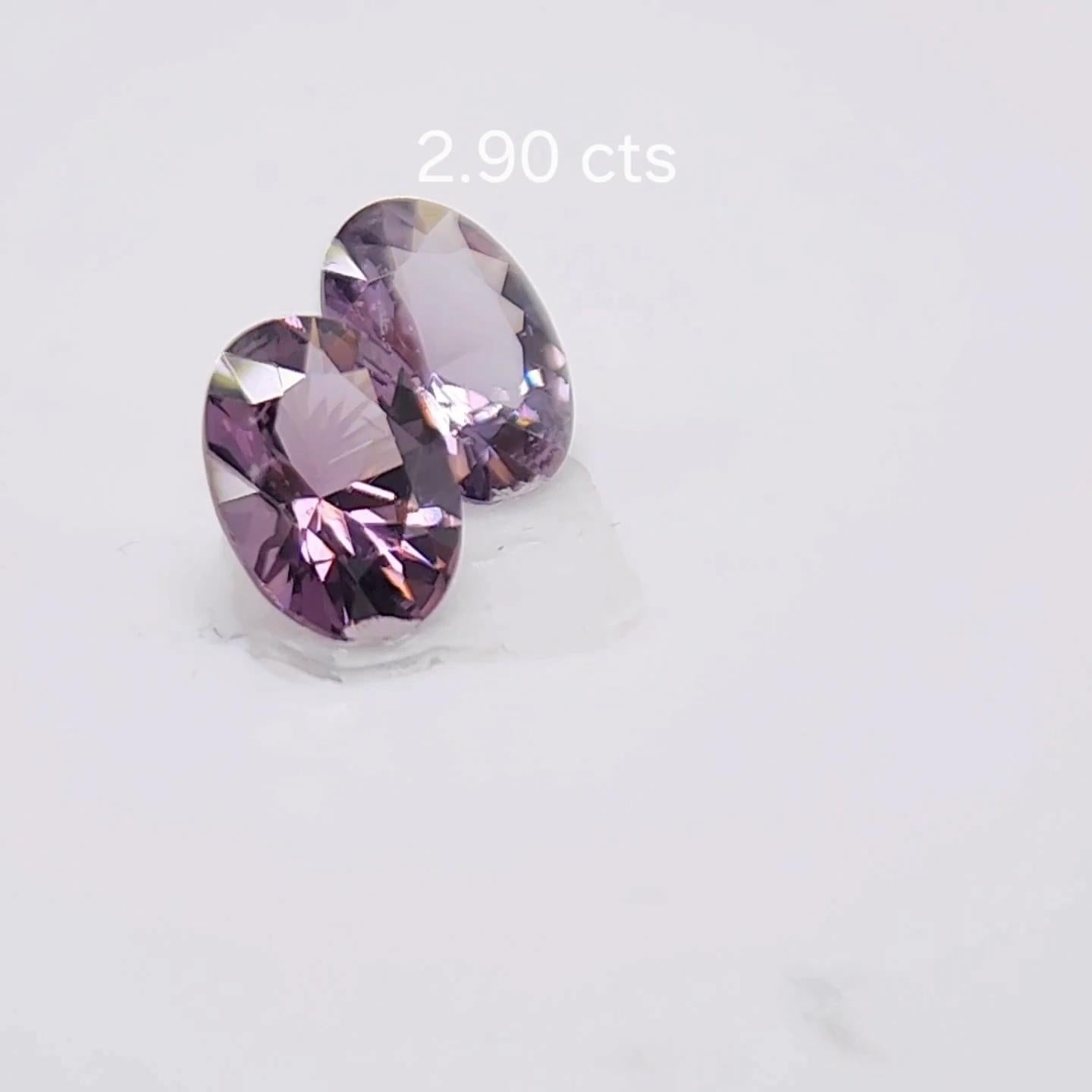 da uomo o donna PAIO DI SPINEL A CAMBIAMENTO DI COLORE 2,90 carati. in vendita