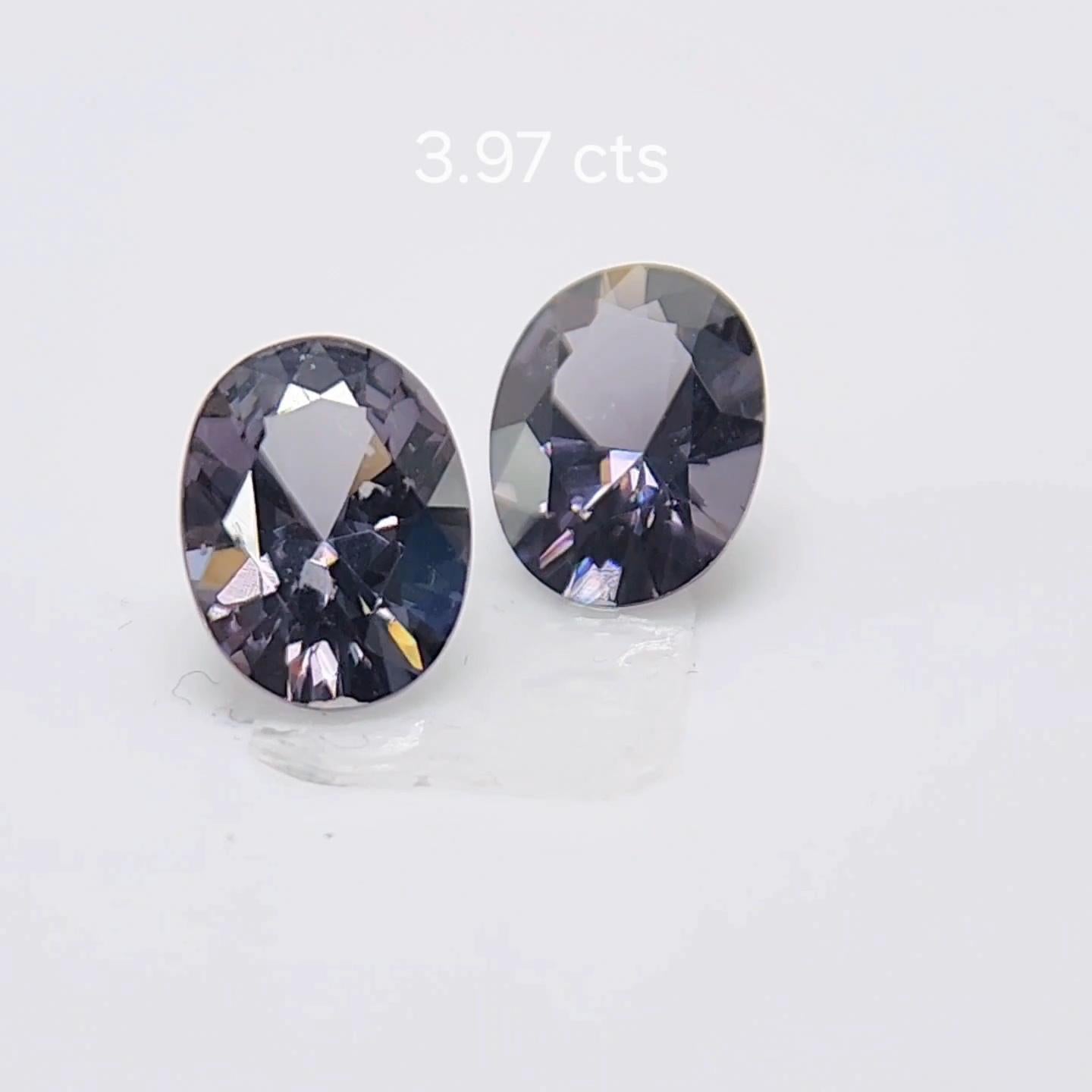 PAIO DI SPINEL DIVERSI DI COLORE 3,97 carati. in vendita 6