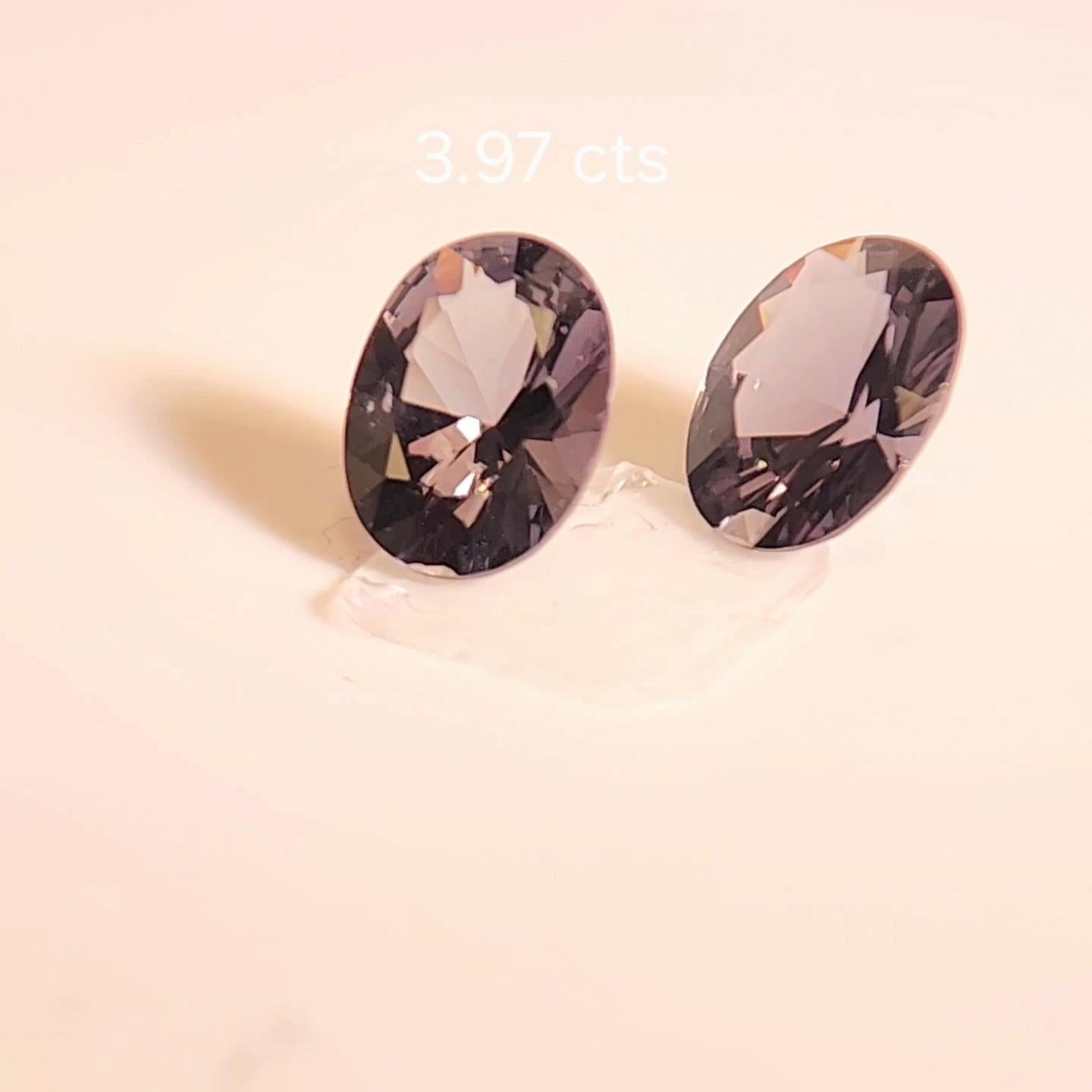 PAIO DI SPINEL DIVERSI DI COLORE 3,97 carati. in vendita 8