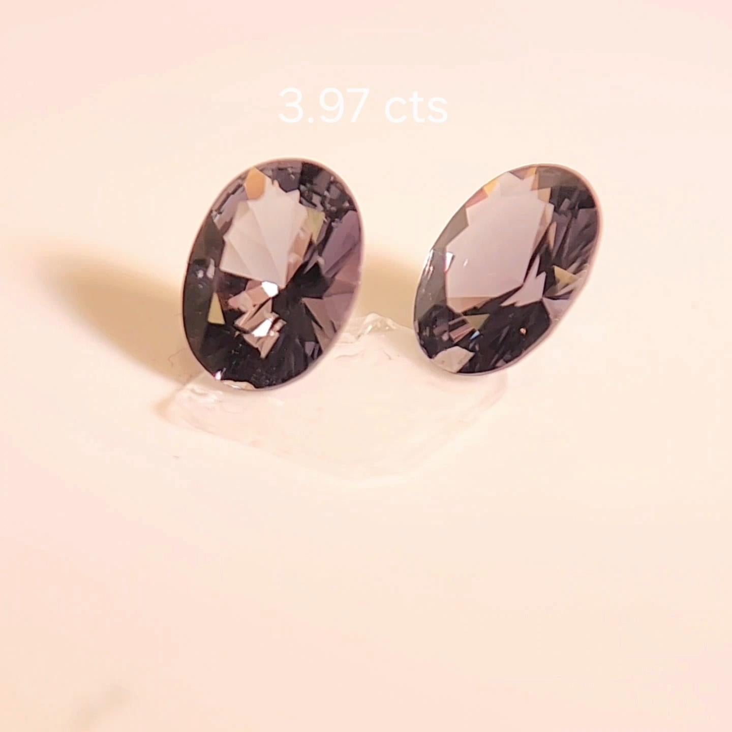 PAIO DI SPINEL DIVERSI DI COLORE 3,97 carati. in vendita 9