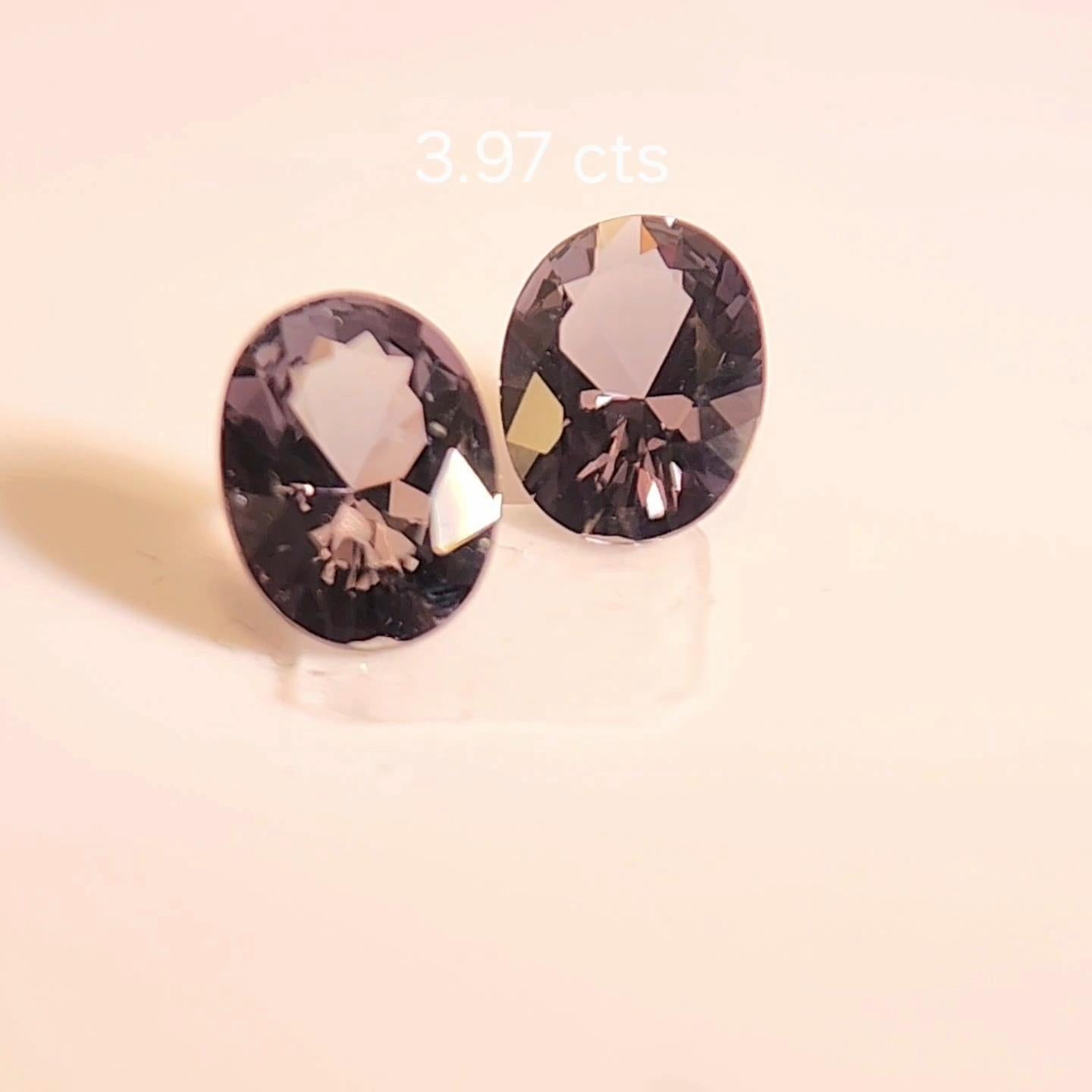 PAIO DI SPINEL DIVERSI DI COLORE 3,97 carati. in vendita 15