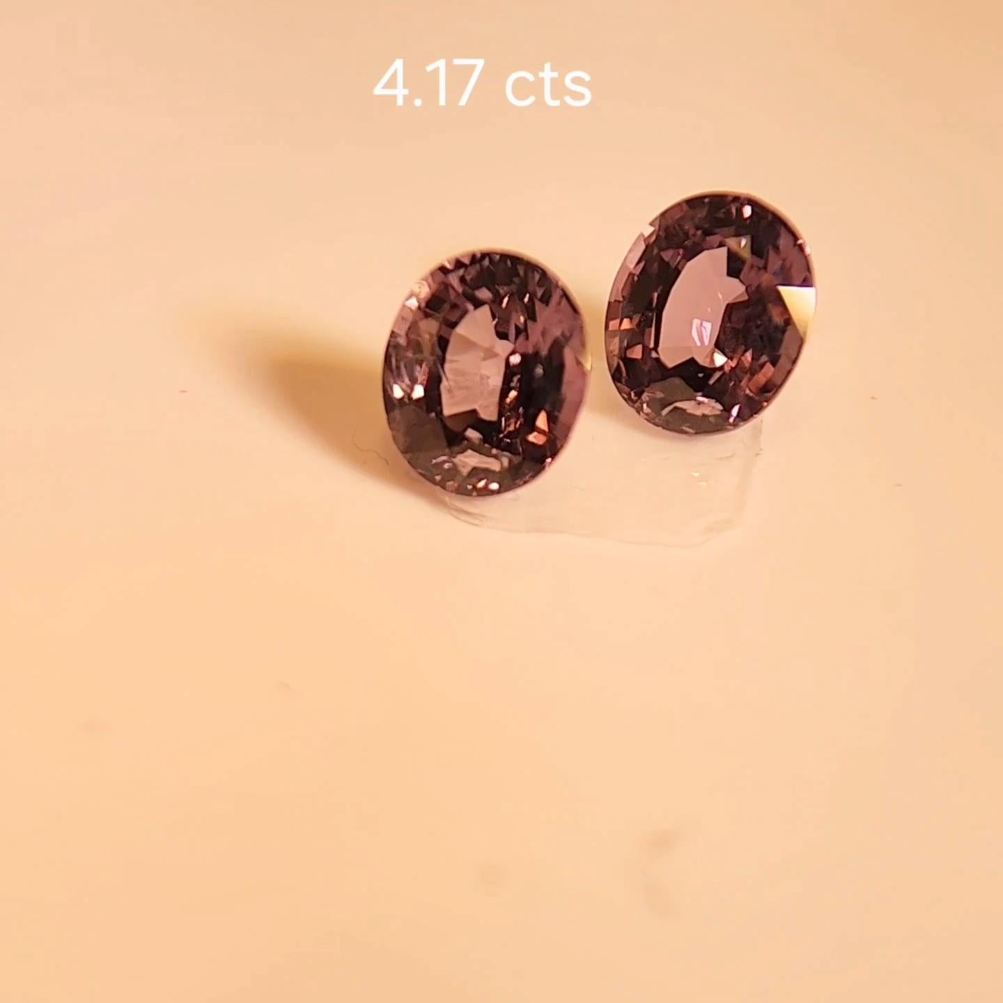 PAIO DI SPINEL DIVERSI DI COLORE 4.17 carati. in vendita 11