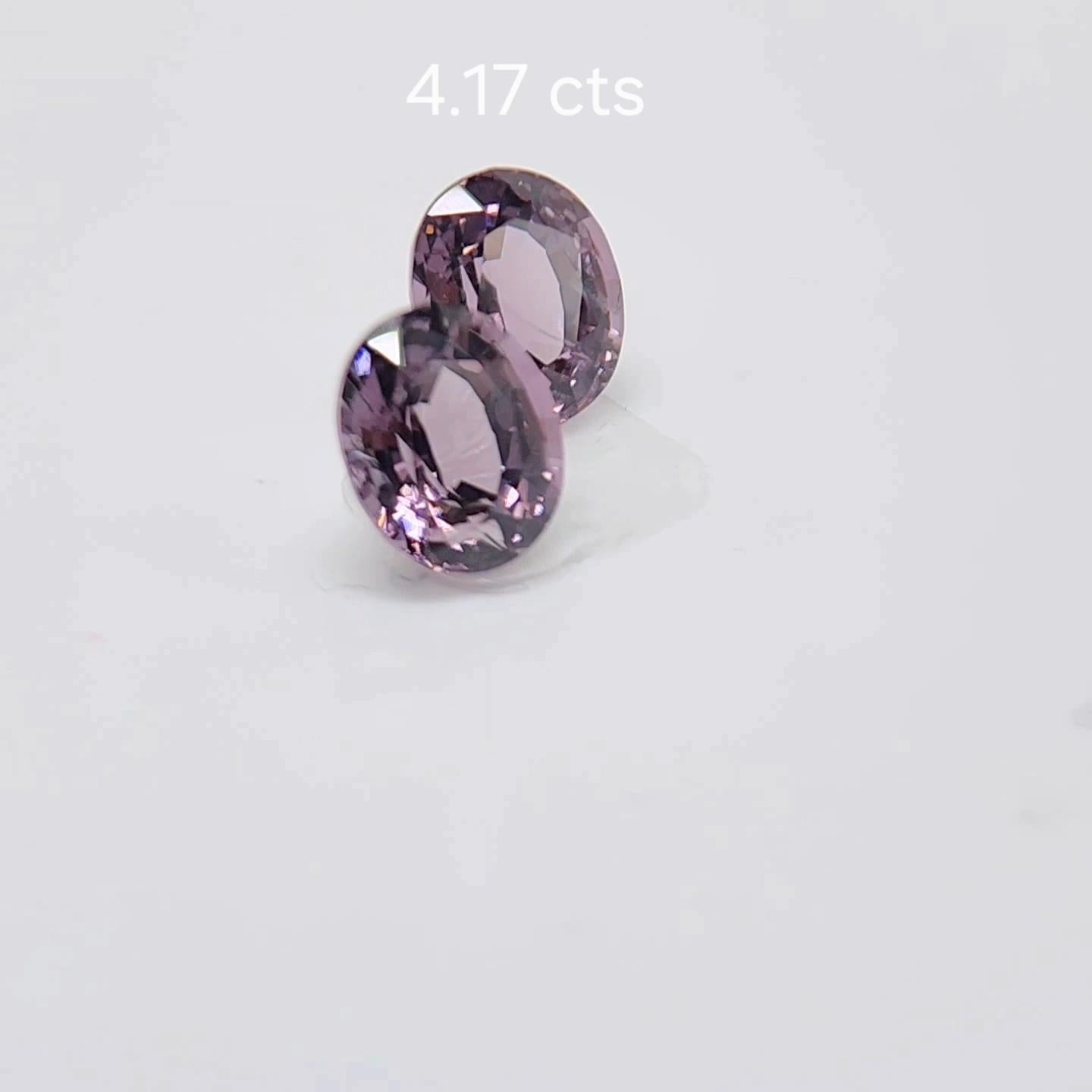 PAIO DI SPINEL DIVERSI DI COLORE 4.17 carati. in vendita 2