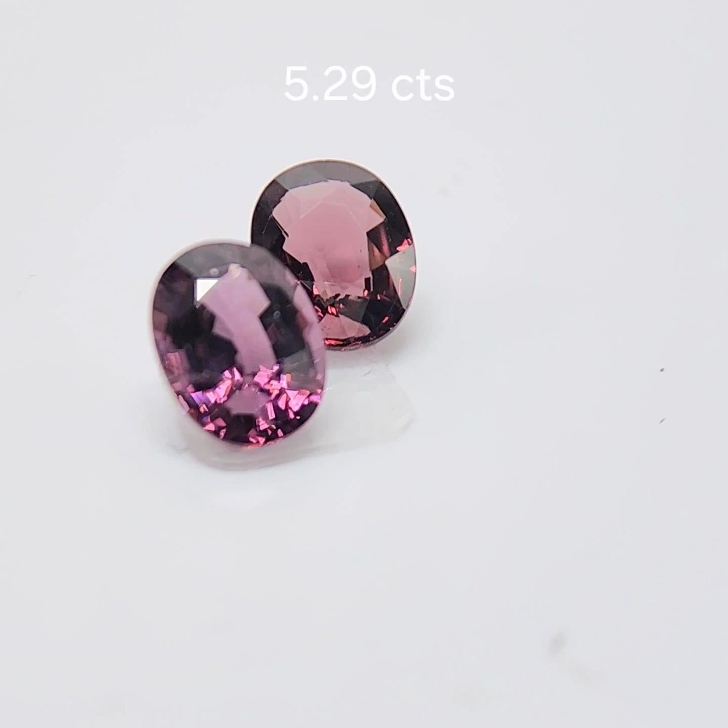 PAIO DI SPINEL DIVERSI DI COLORE 5.29 carati. in vendita 2