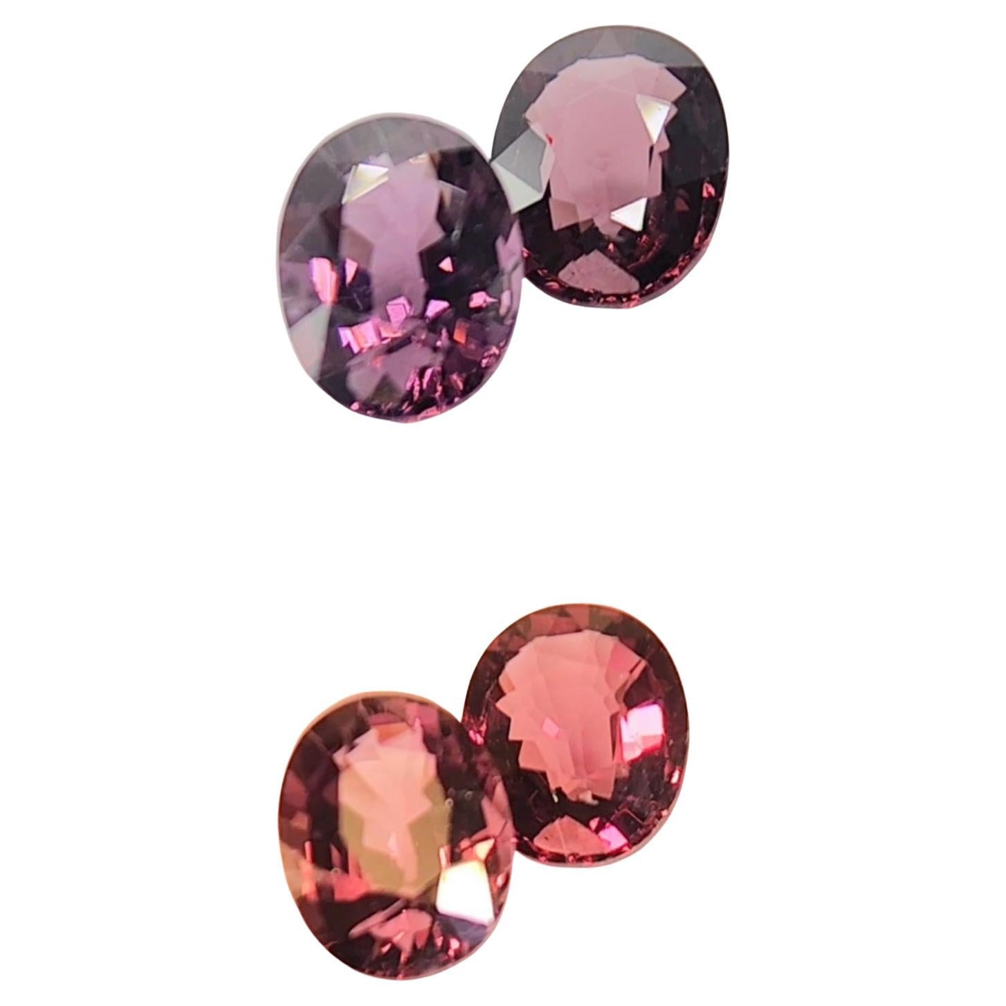PAIO DI SPINEL DIVERSI DI COLORE 5.29 carati.