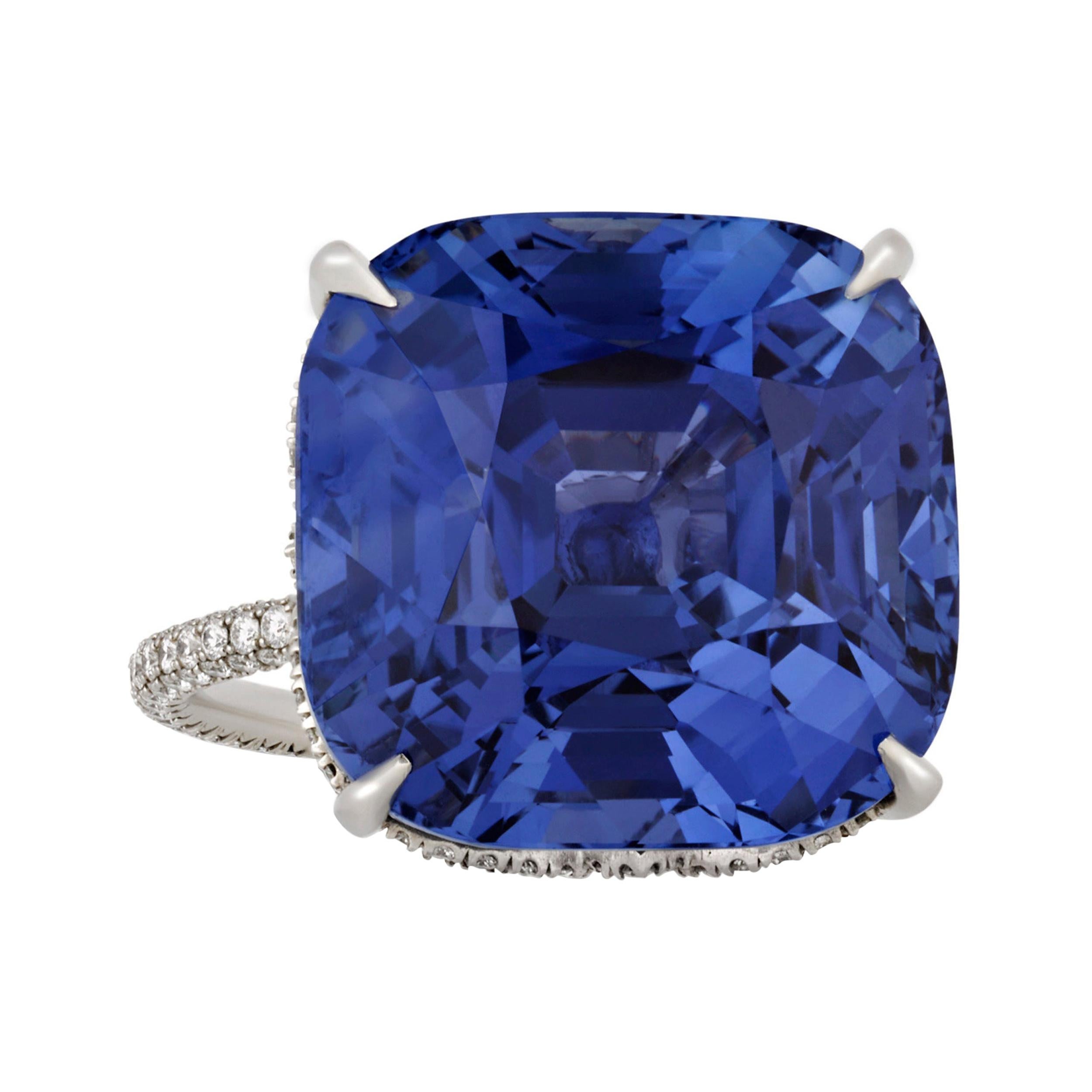 Color-Changing Sapphire Ring, 30.03 Carats