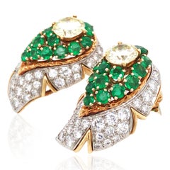 Color Diamond, Diamond Emerald Gold Earrings