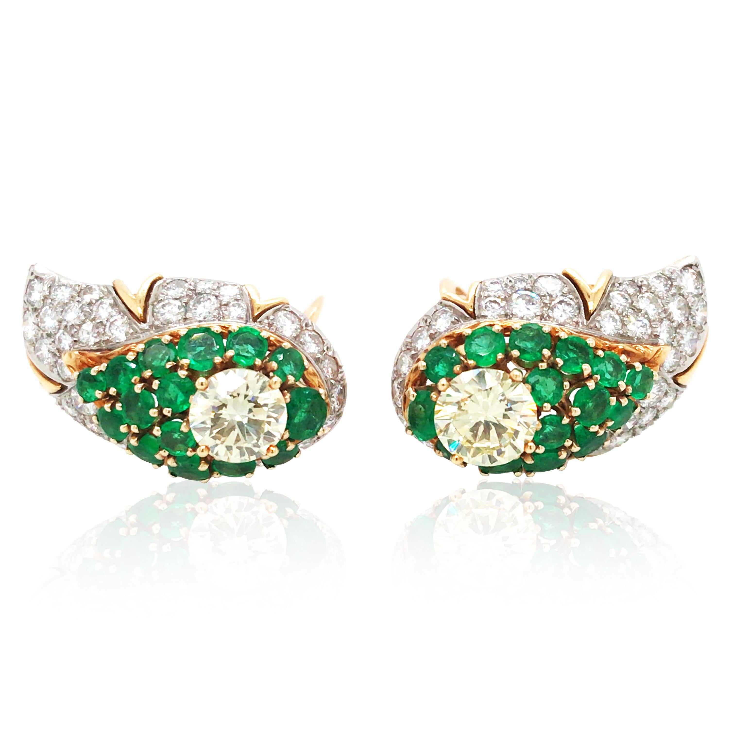 Round Cut Color Diamond, Diamond Emerald Gold Earrings For Sale