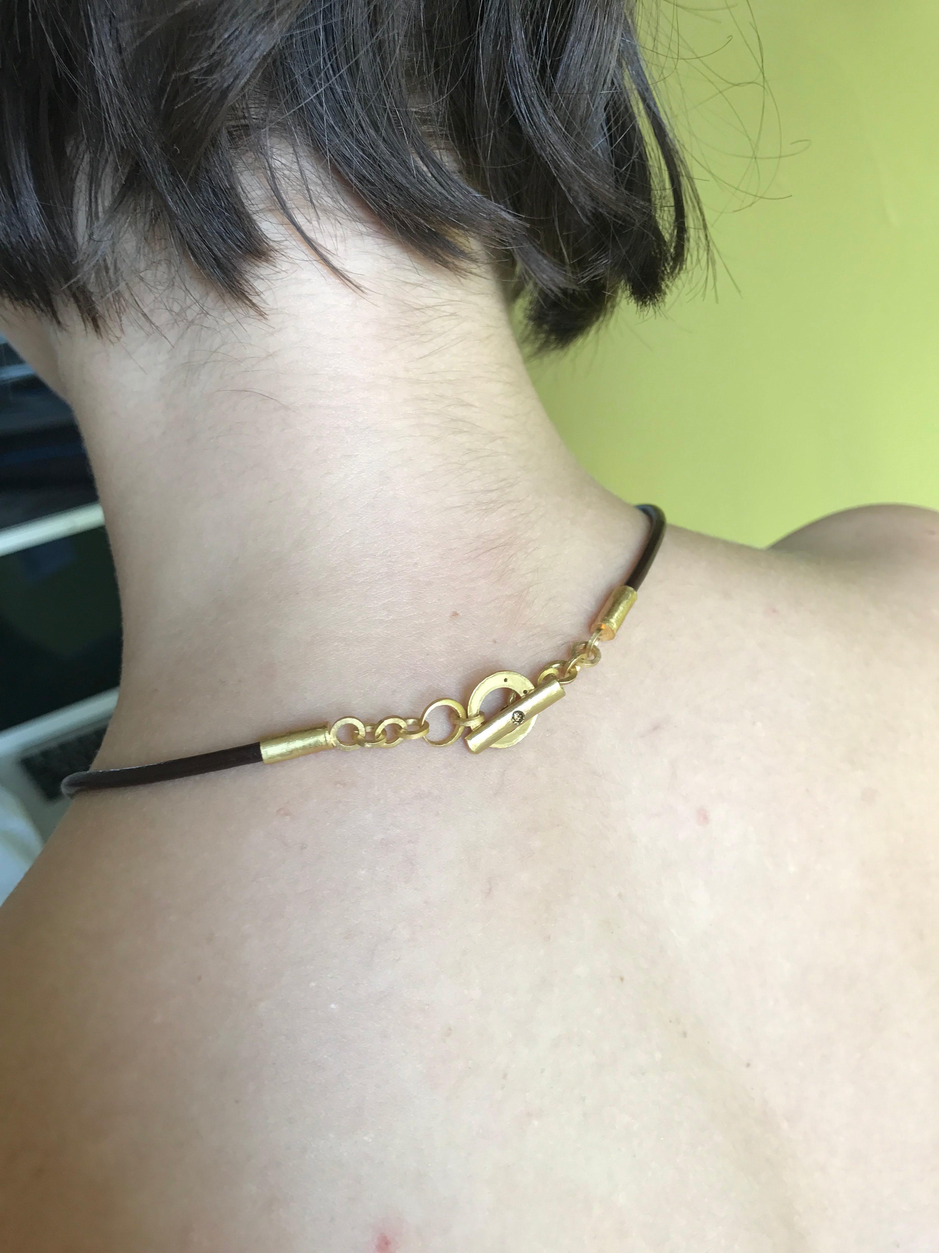 Color Diamonds 22-21 Karat Gold Handmade Pendant on Leather Choker Necklace For Sale 6