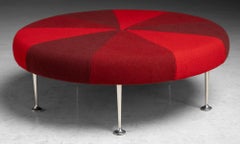 Otomana Color Wheel de Alexander Girard para Herman Miller, América