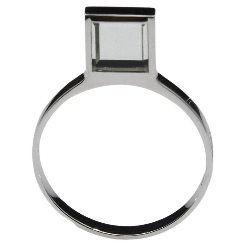 Color Green Ring with 1.1 Carat Prasiolite on 2.20 gr 18k White Gold For Sale