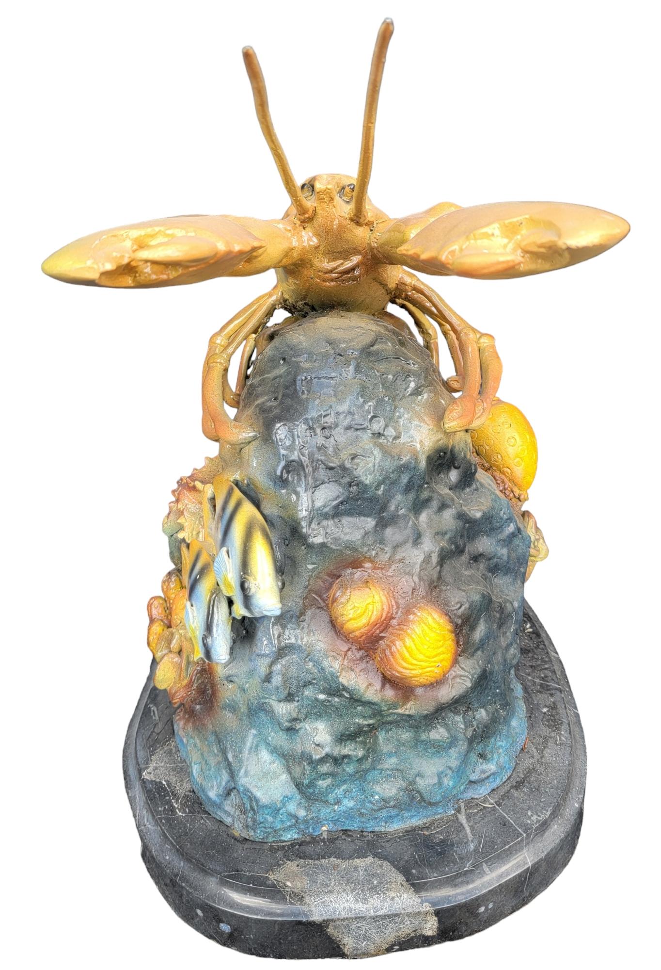 Farbige Bronze Patinaed Hummer über Korallen Basis Statue (amerikanisch) im Angebot