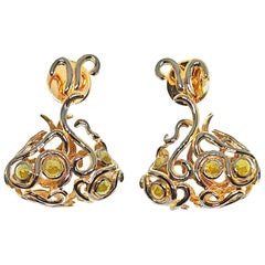Your Collectors Eye beckons You with Contemporary Colored Diamond Dangle Earring